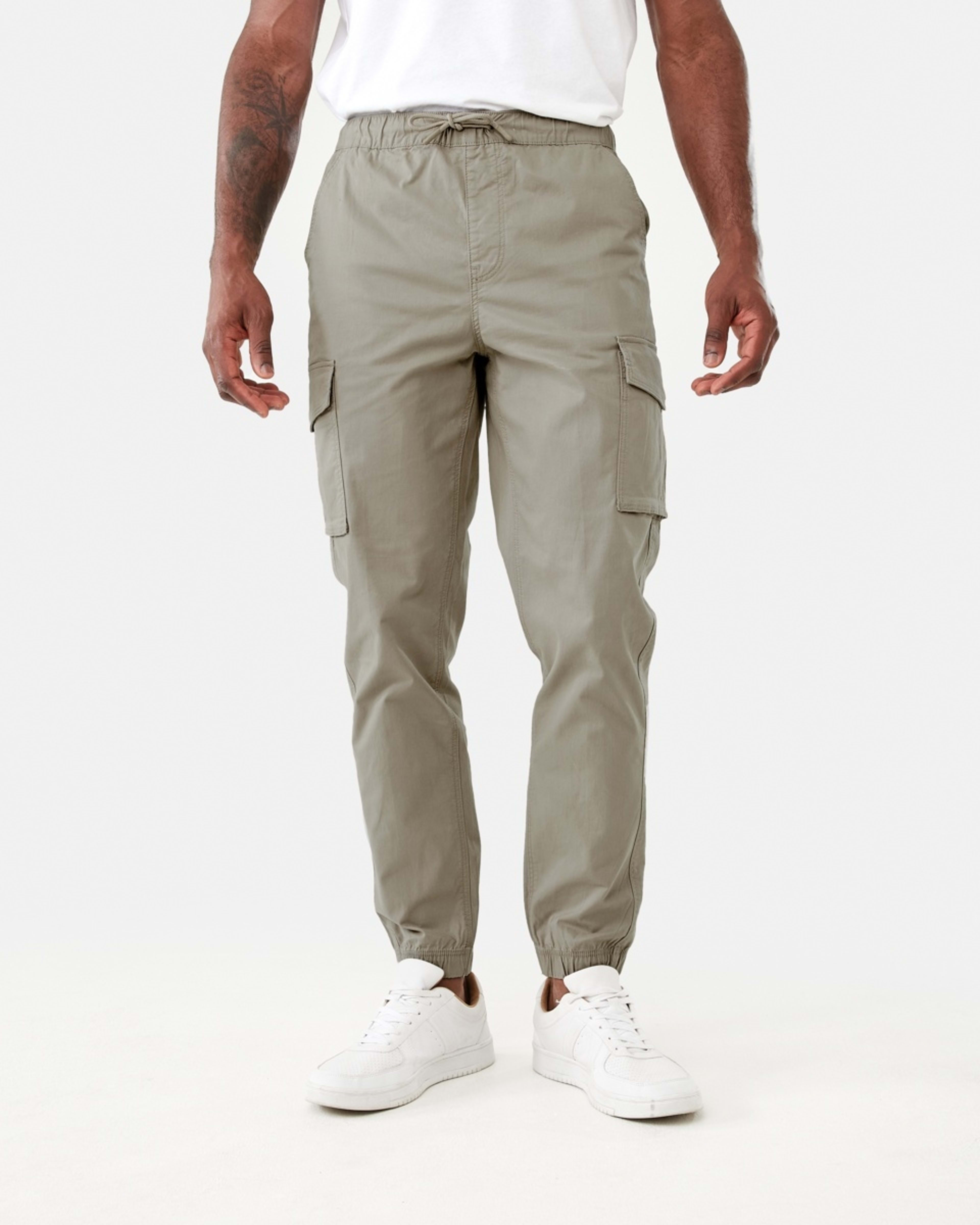 1 Elastic Waist and Cuffed Cargo Pants Aluminium