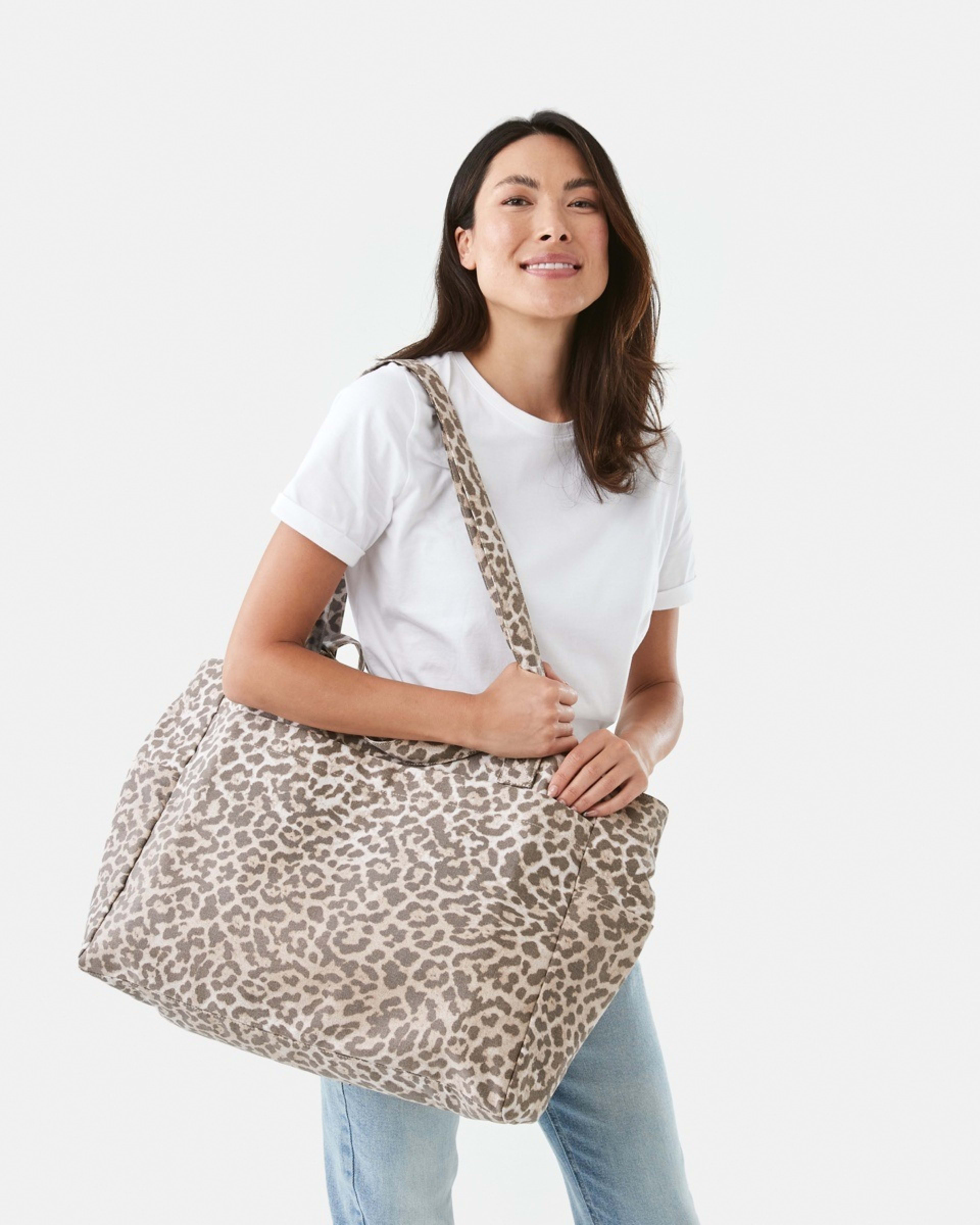 5 Woven Oversized Tote Leopard, 5 of 5