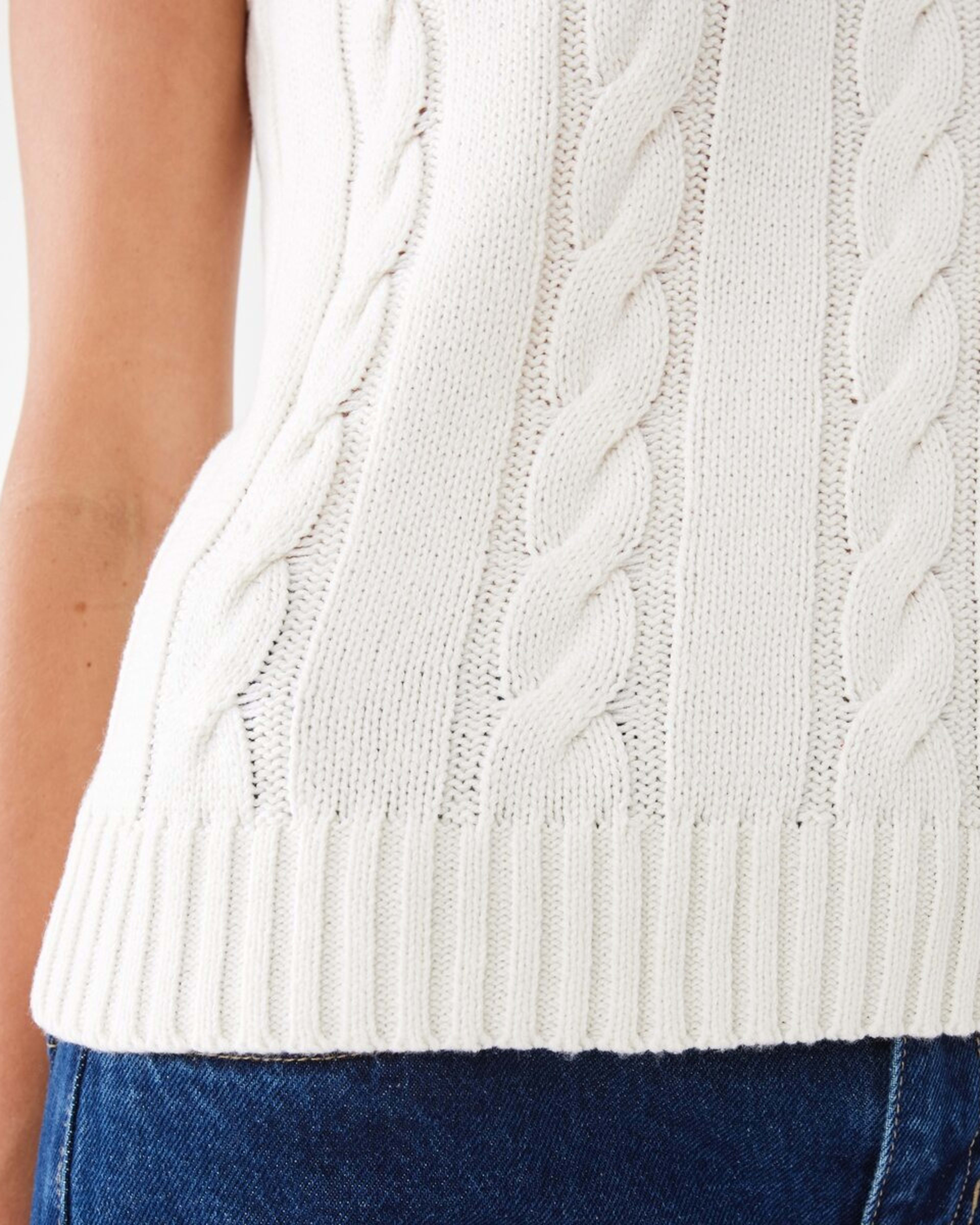 7 Cable Vest Ecru, 7 of 7