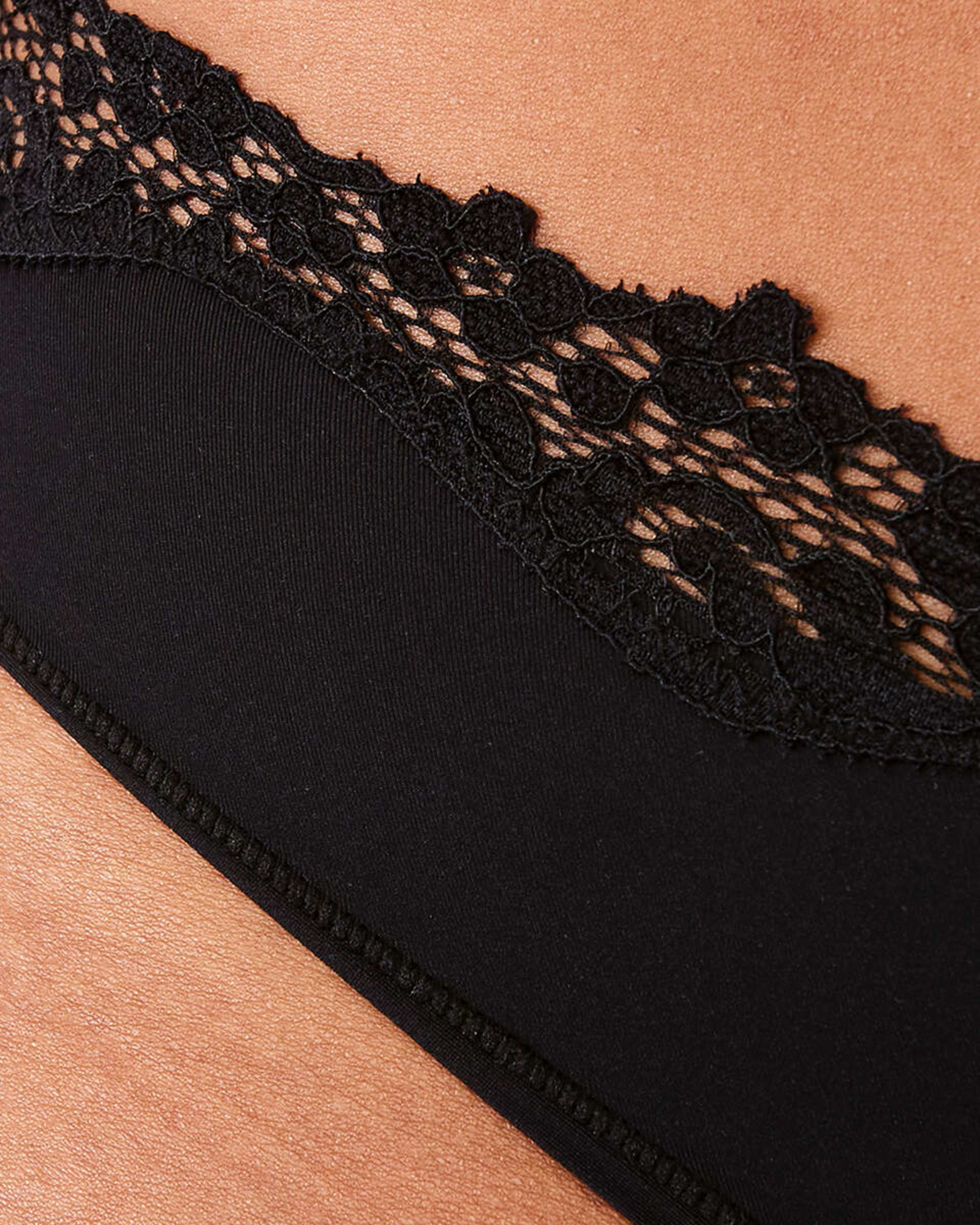 8 3 Pack Super Soft Lace G-String Briefs Hb St Bk, 8 of 8
