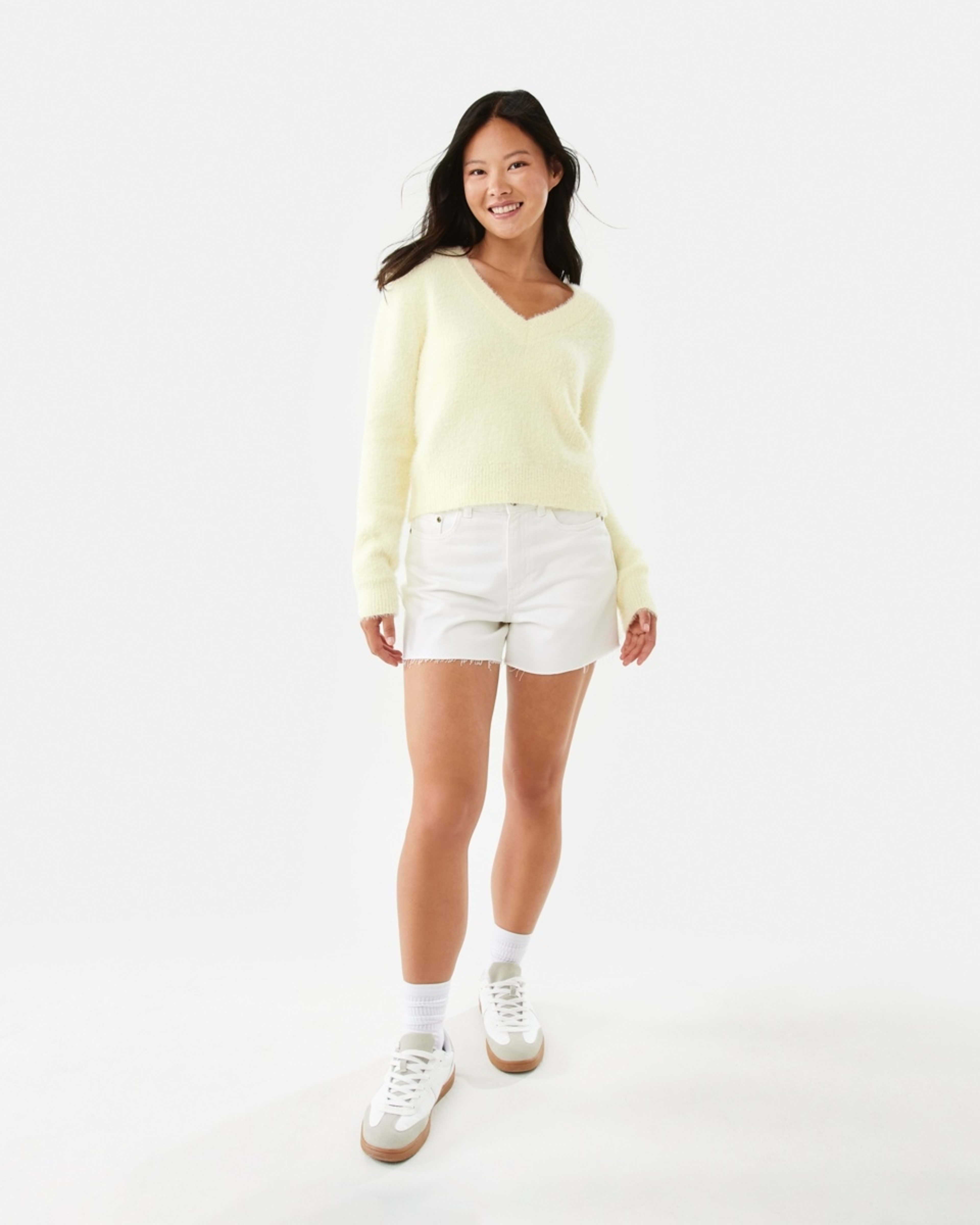 2 Eyelash V-Neck Jumper Glow Yellw, 2 of 10
