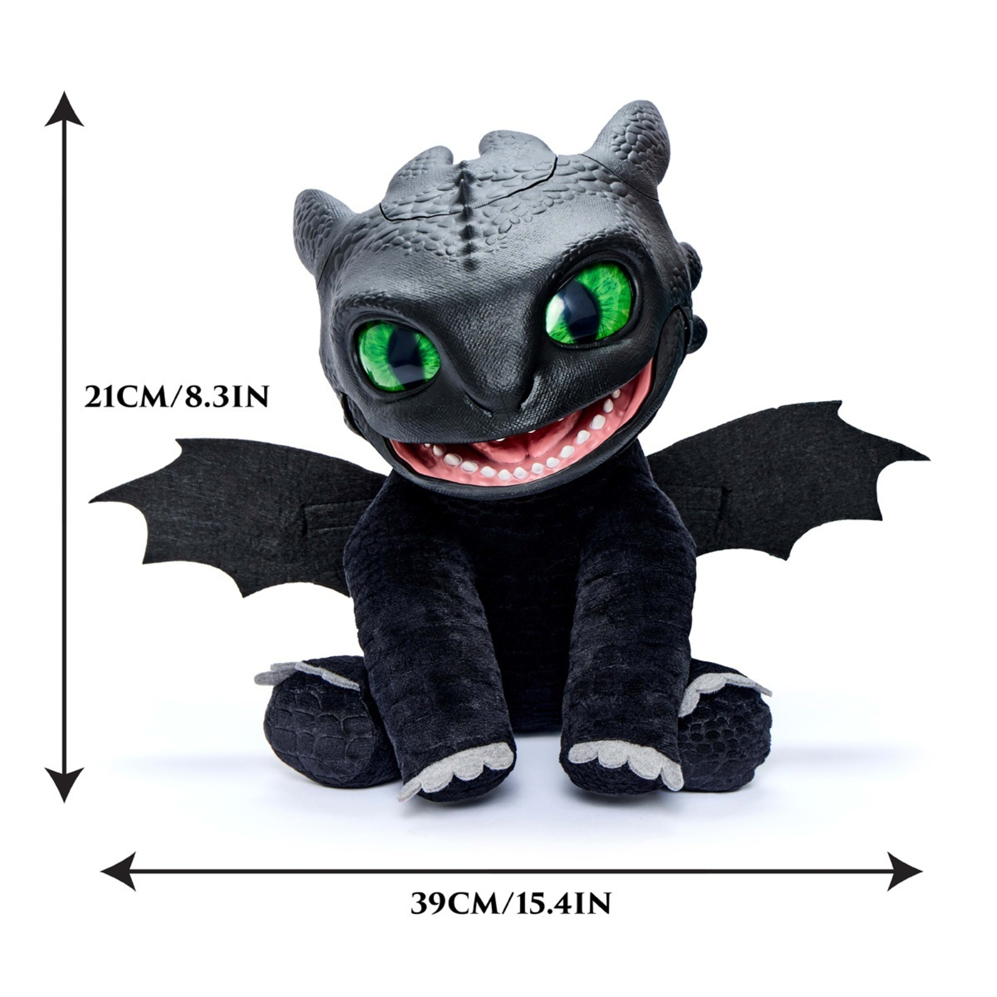 4 DreamWorks How To Train Your Dragon: RealFX Toothless Action Figure, 4 of 8