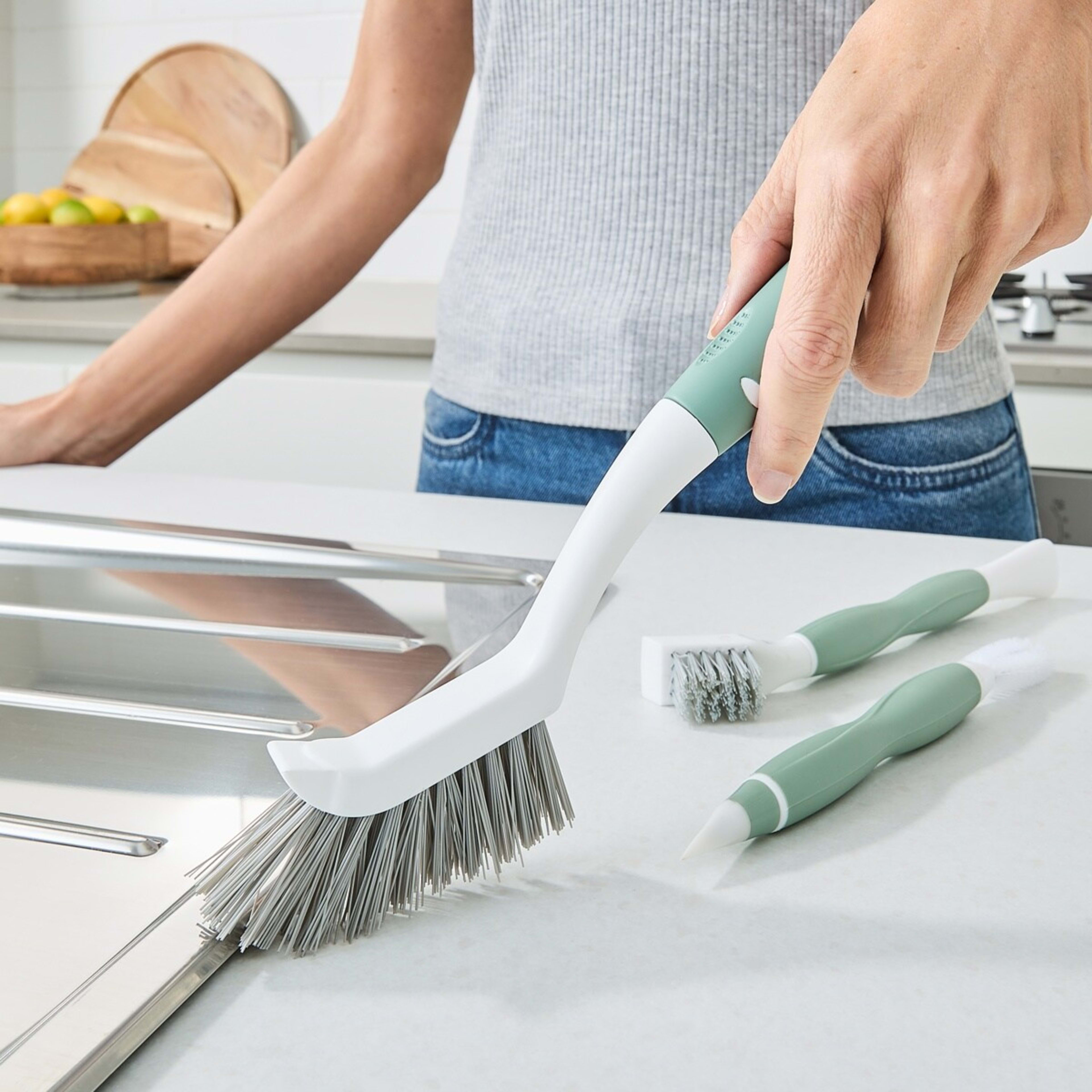 1 Set of 3 Grout and Detail Brush Set