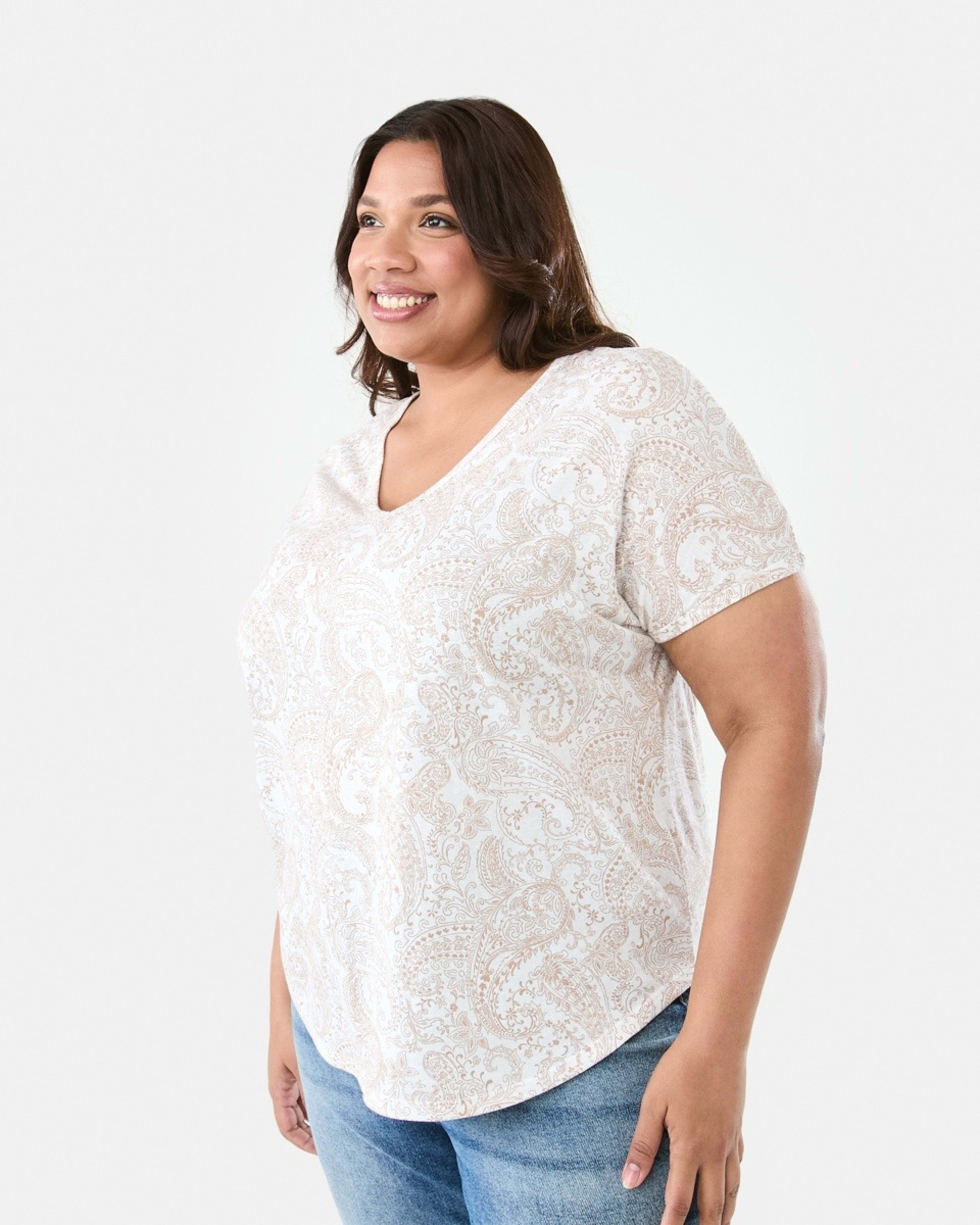 2 Curve Short Sleeve Print V-neck T-shirt Sft Paisly, 2 of 5