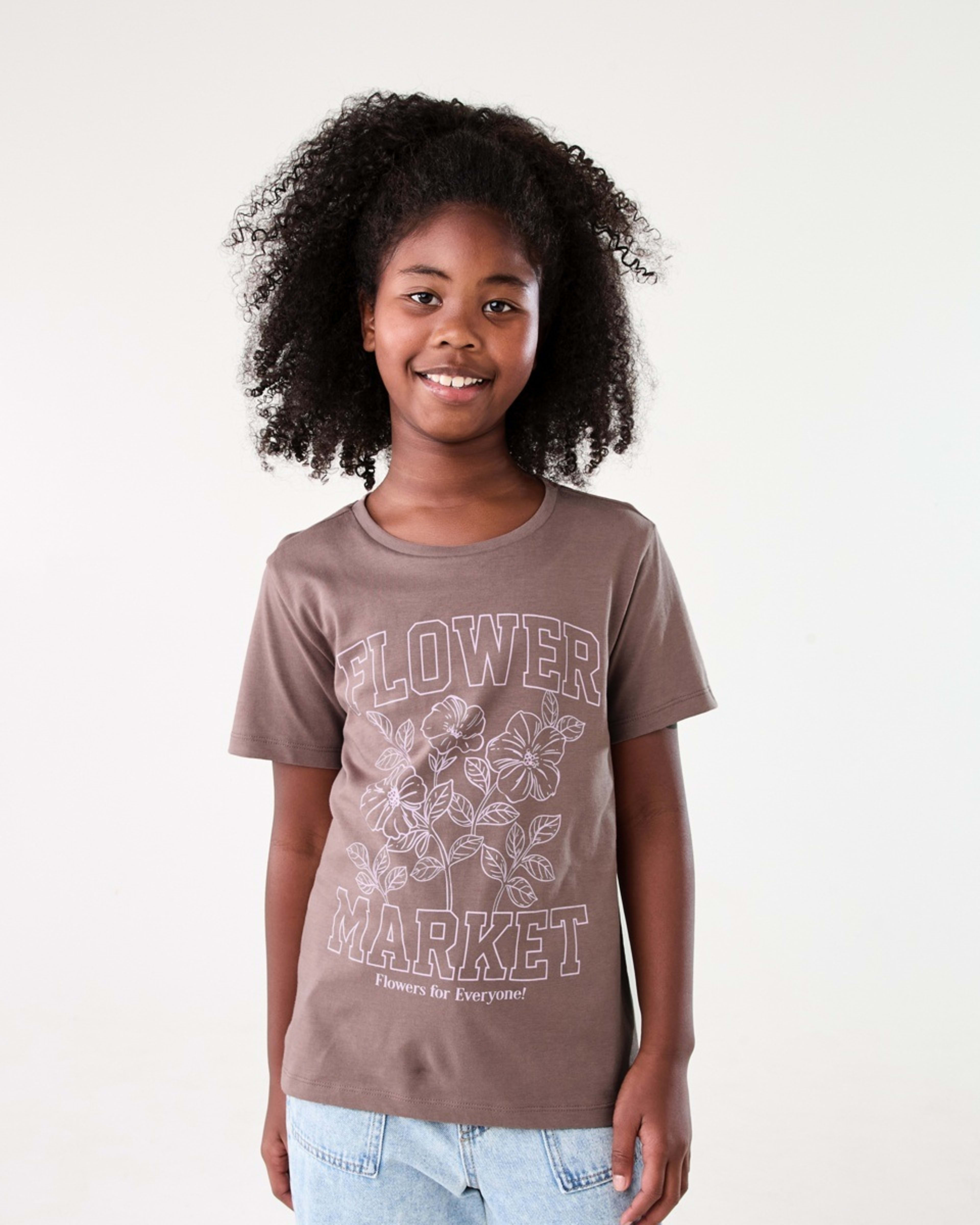1 Short Sleeve Print T-shirt FLOWER MARKET WOOD TAUPE, 1 of 6