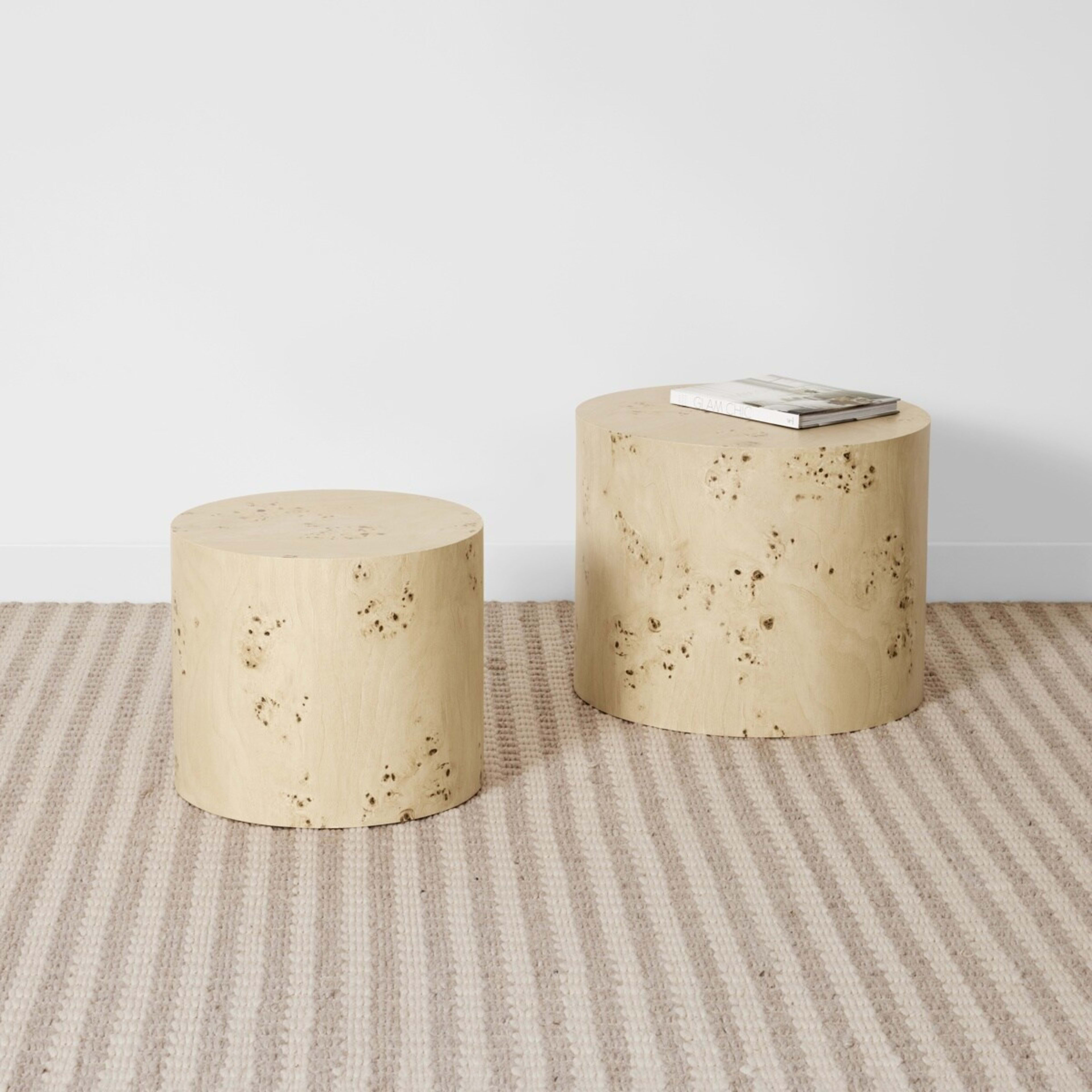 1 Set of 2 Coffee Tables, 1 of 7