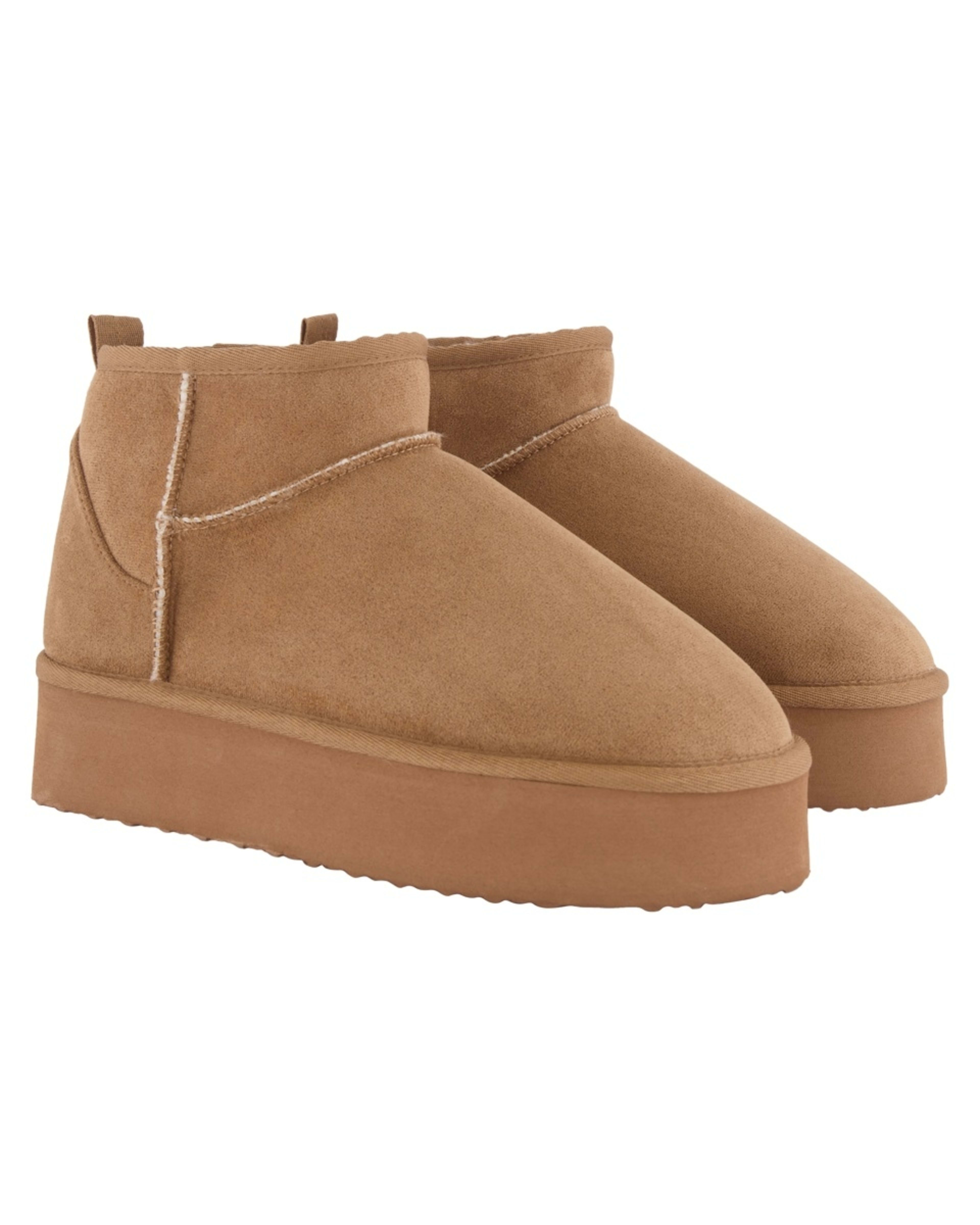 2 Trendy Platform Boots Chestnut, 2 of 3