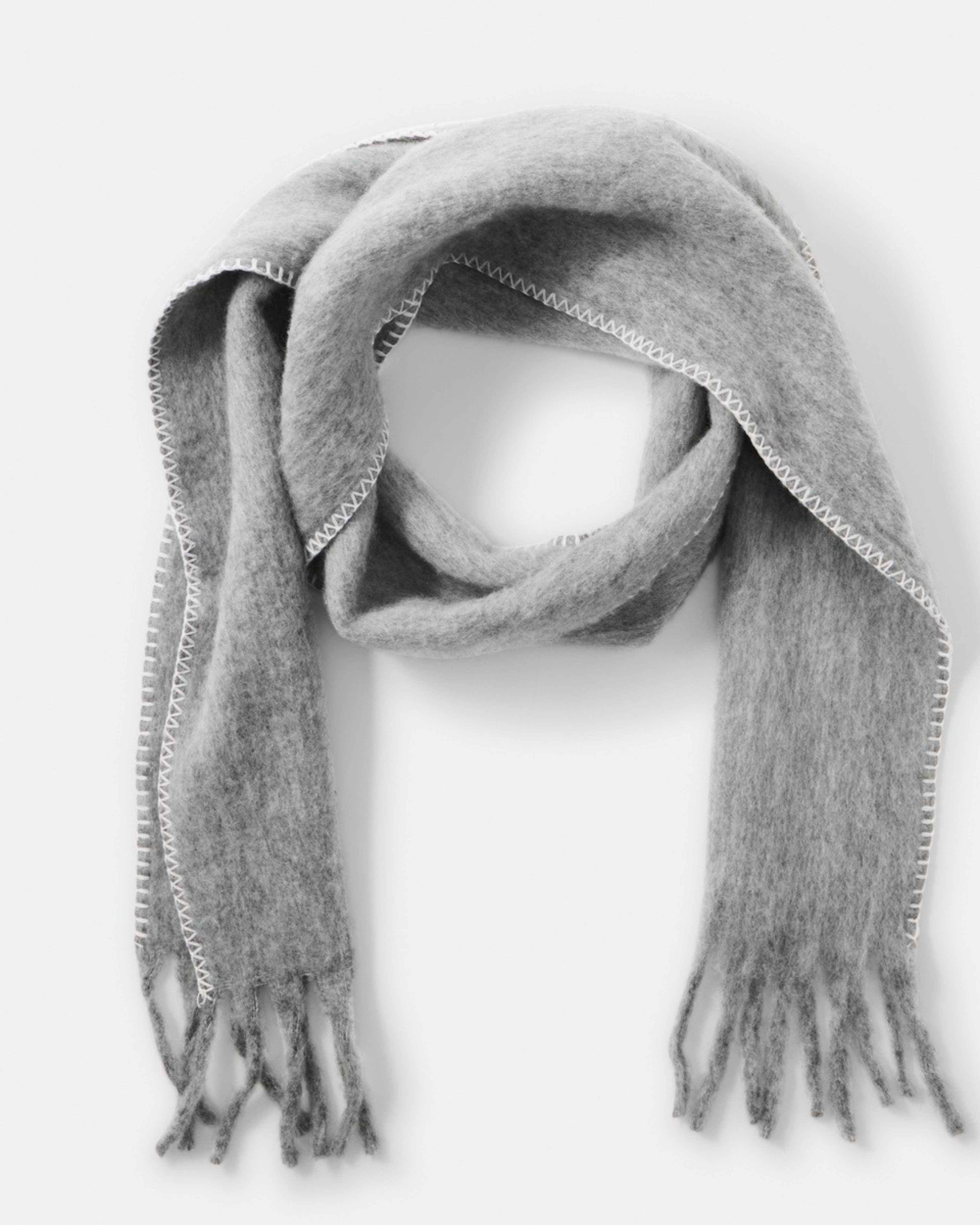 1 Blanket Stitch Scarf Grey Marle