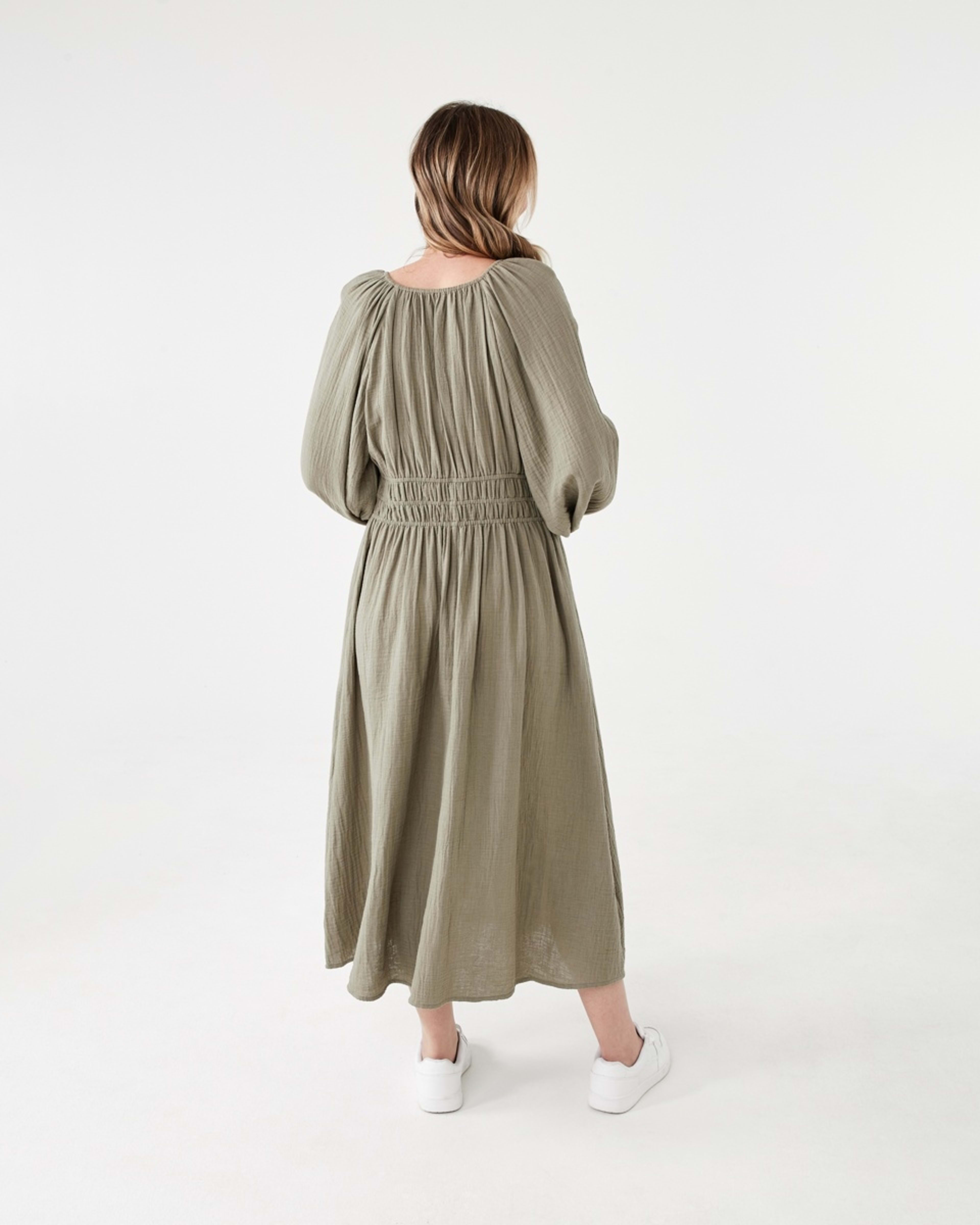 3 Long Sleeve Shirred Detail Midi Dress PAVEMENT GREY, 3 of 6