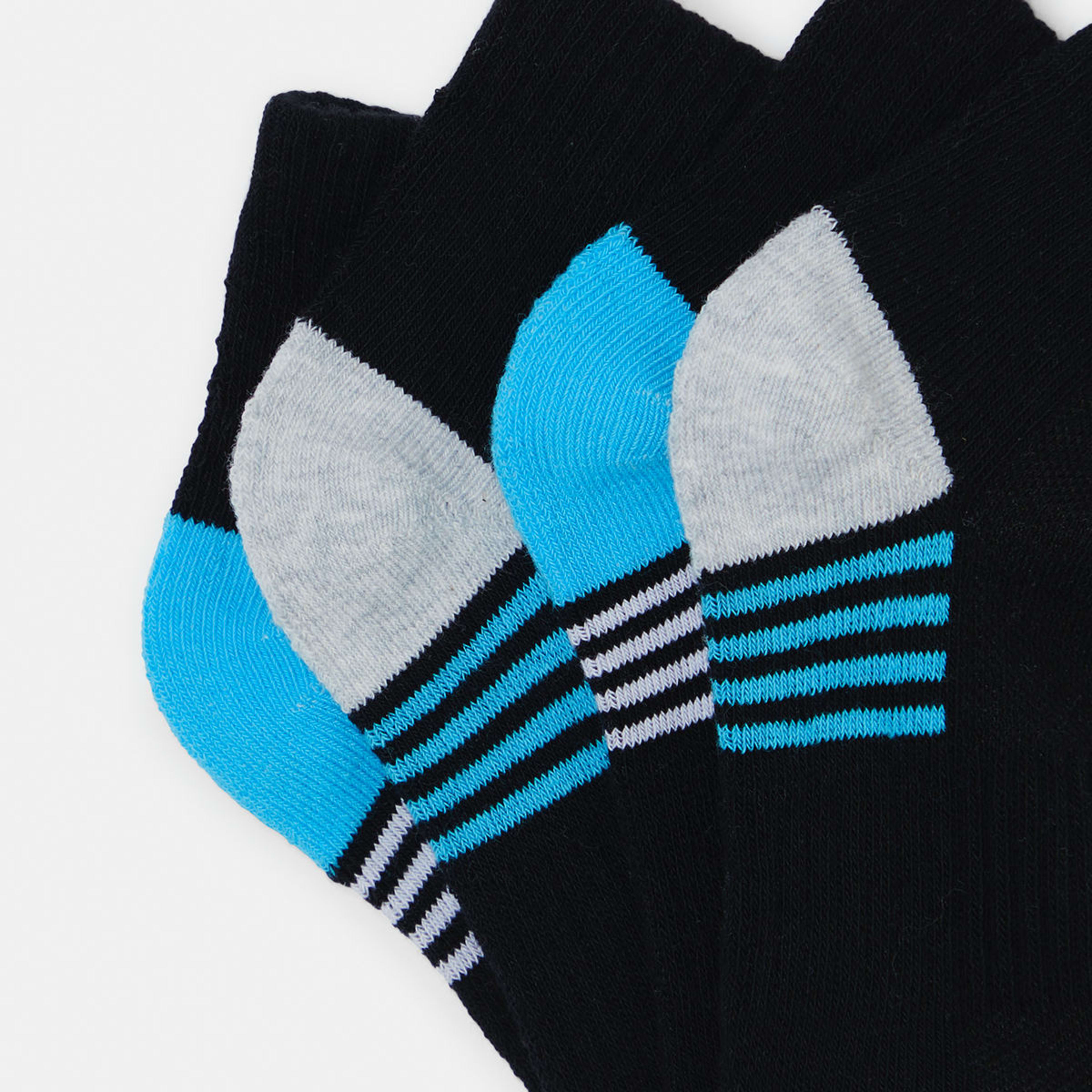 2 4 Pack Active Kids Quarter Crew Socks F24 Black, 2 of 3