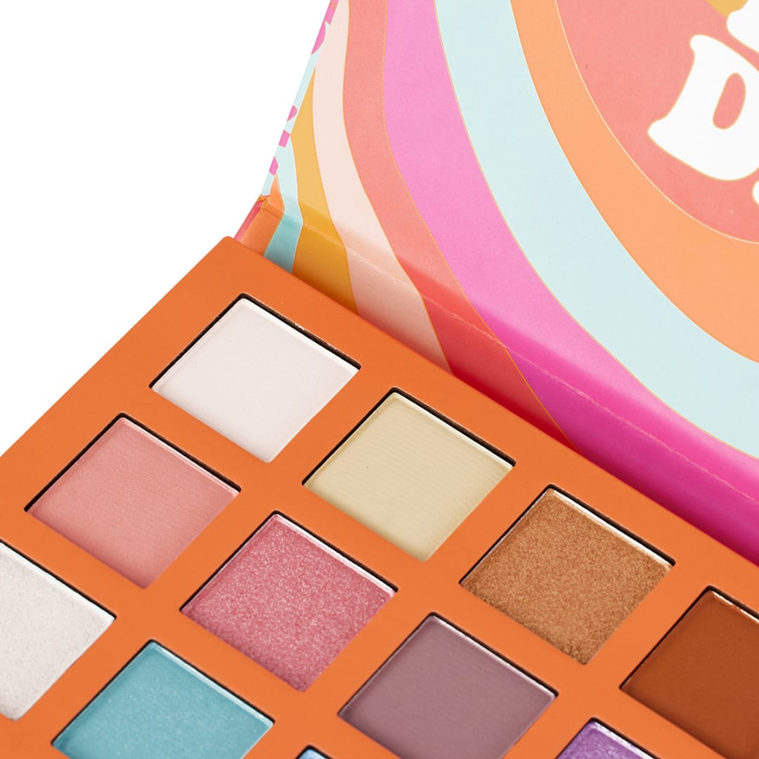 OXX Cosmetics 28 Shades Retro Dream Eyeshadow Palette Kmart