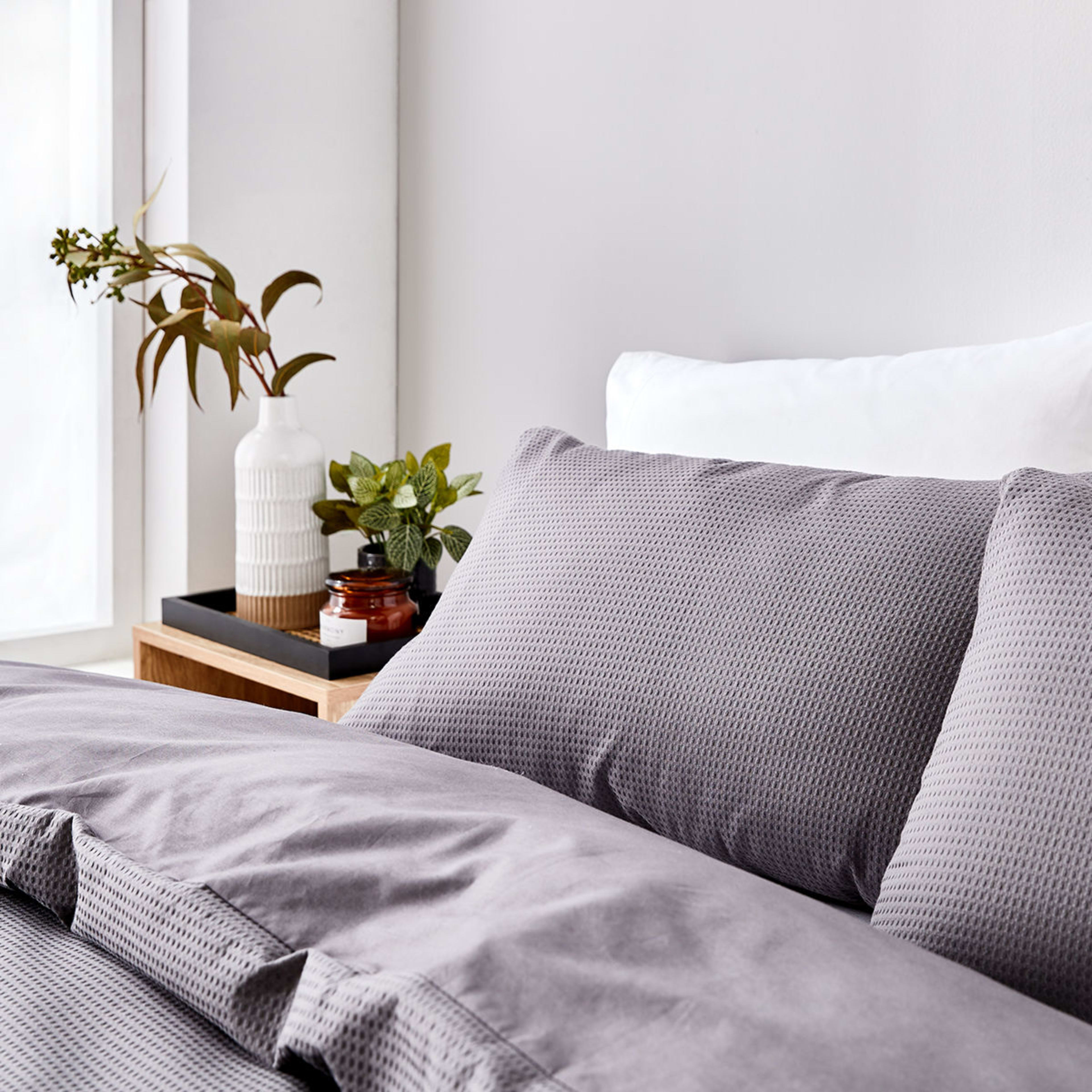 3 Waffle Cotton Quilt Cover Set - Super King, Charcoal, 3 of 10