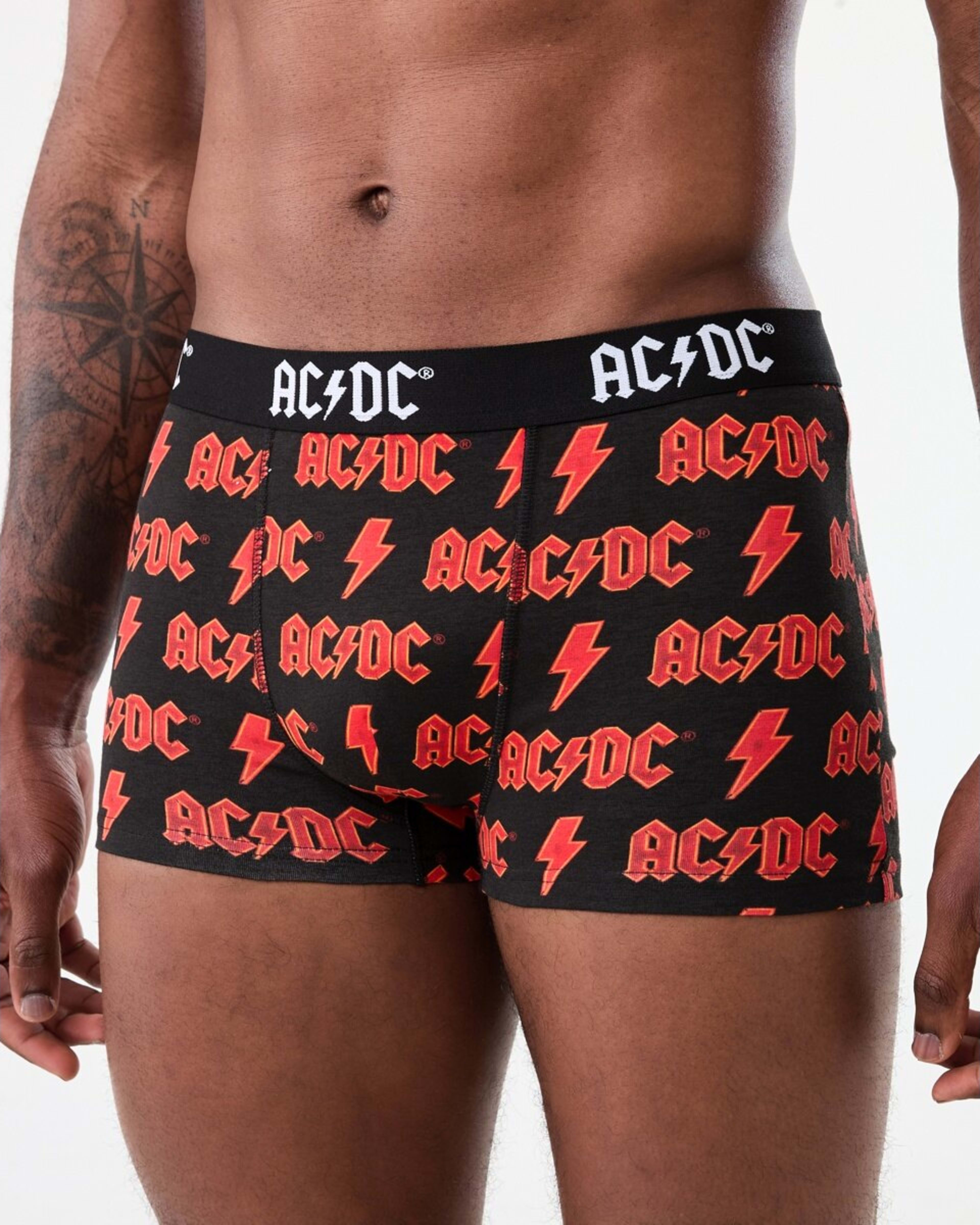 5 3 Pack AC/DC License Trunks Acdc S26, 5 of 8