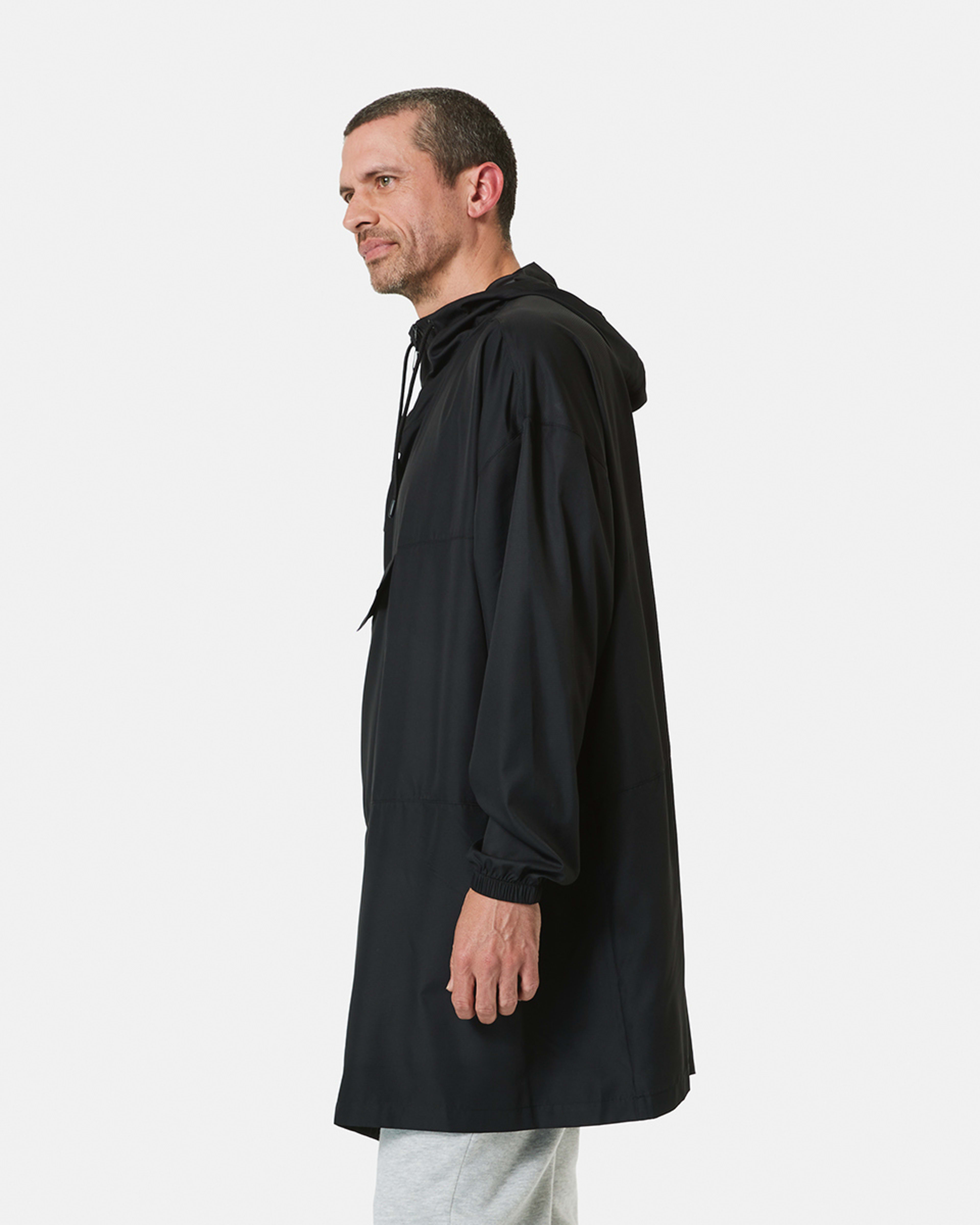3 Active Mens Packable Poncho BLACK, 3 of 8