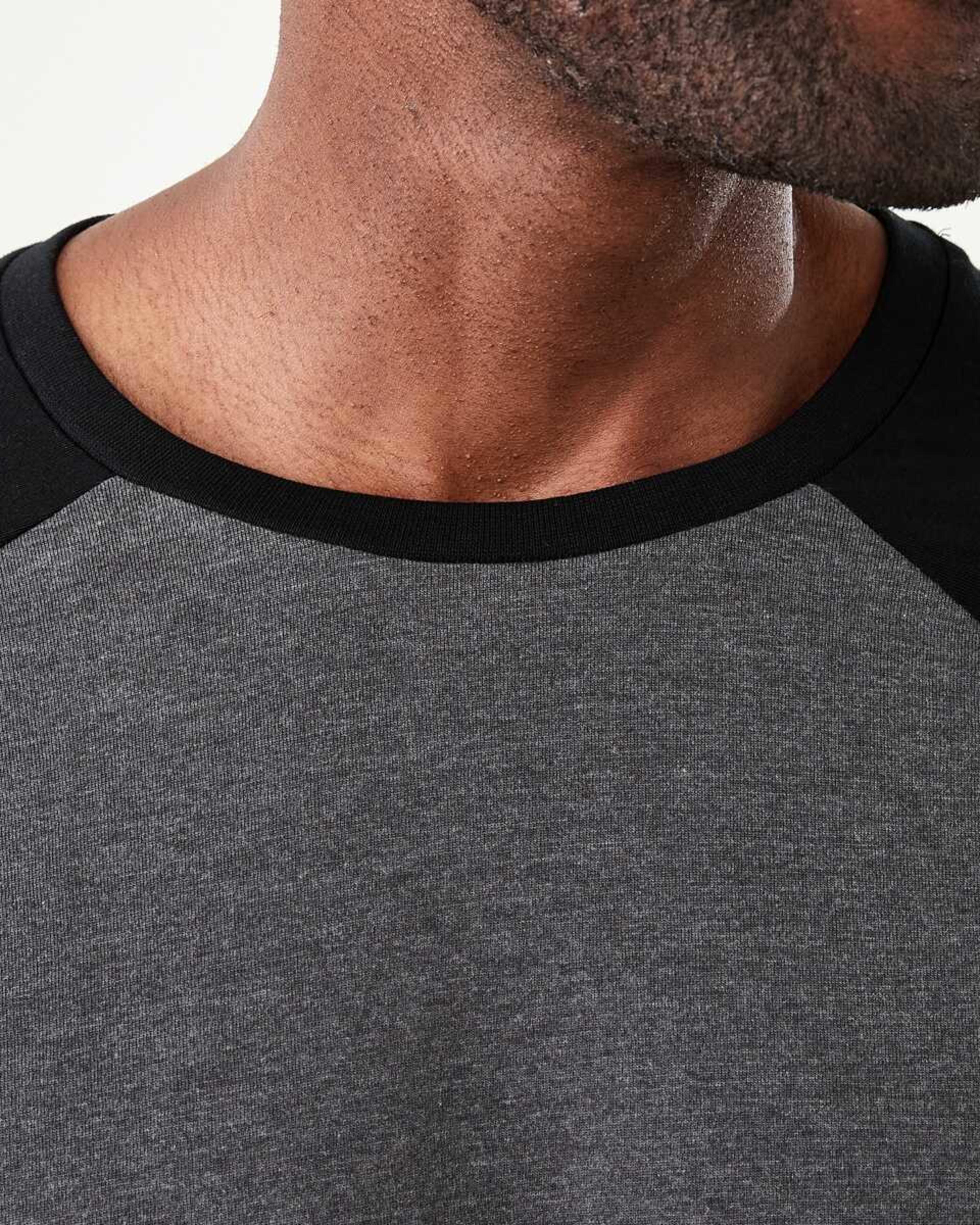 5 Long Sleeve Raglan T-shirt Black, 5 of 5