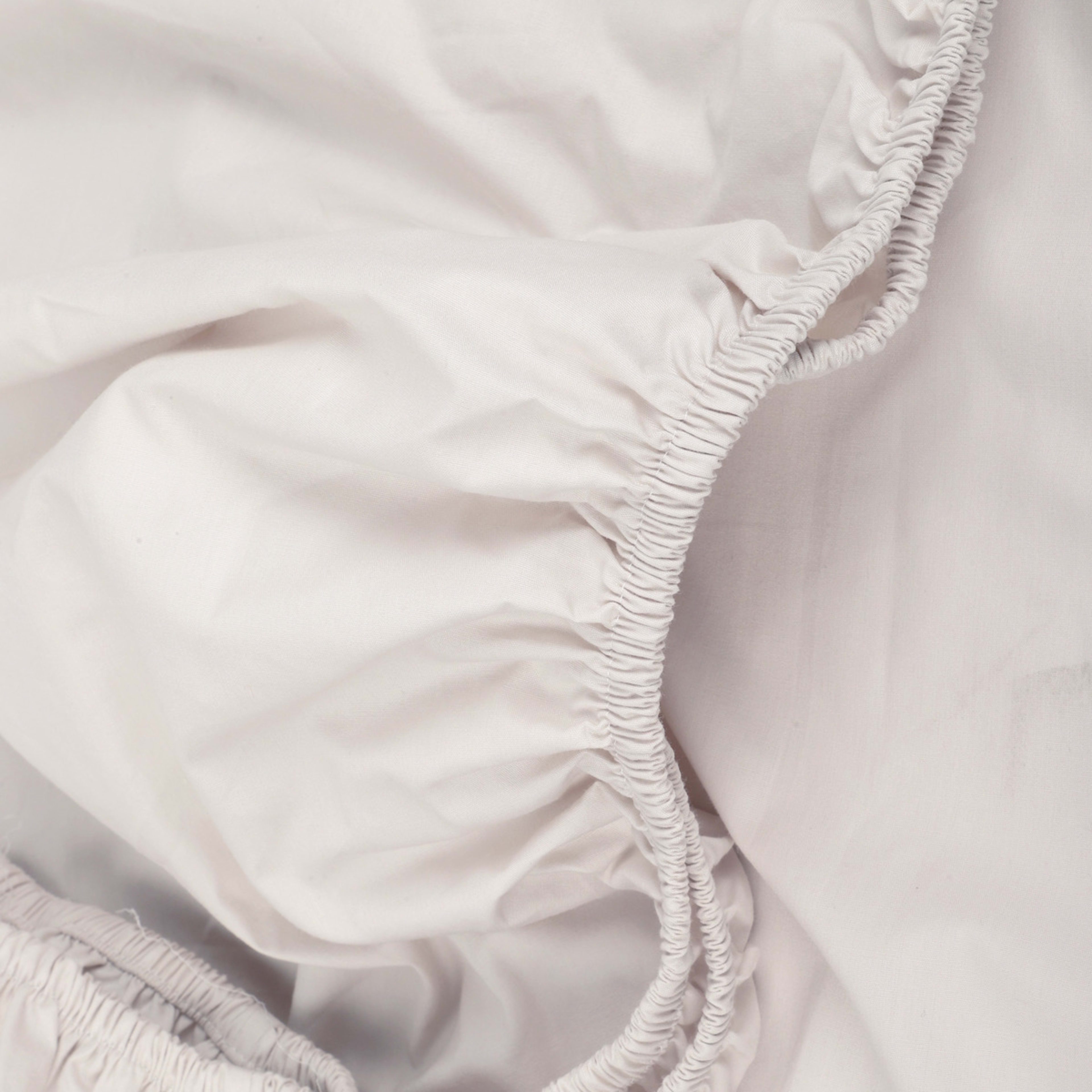 3 250 Thread Count Cotton Rich Fitted Sheet - Double Bed, Oatmeal, 3 of 4