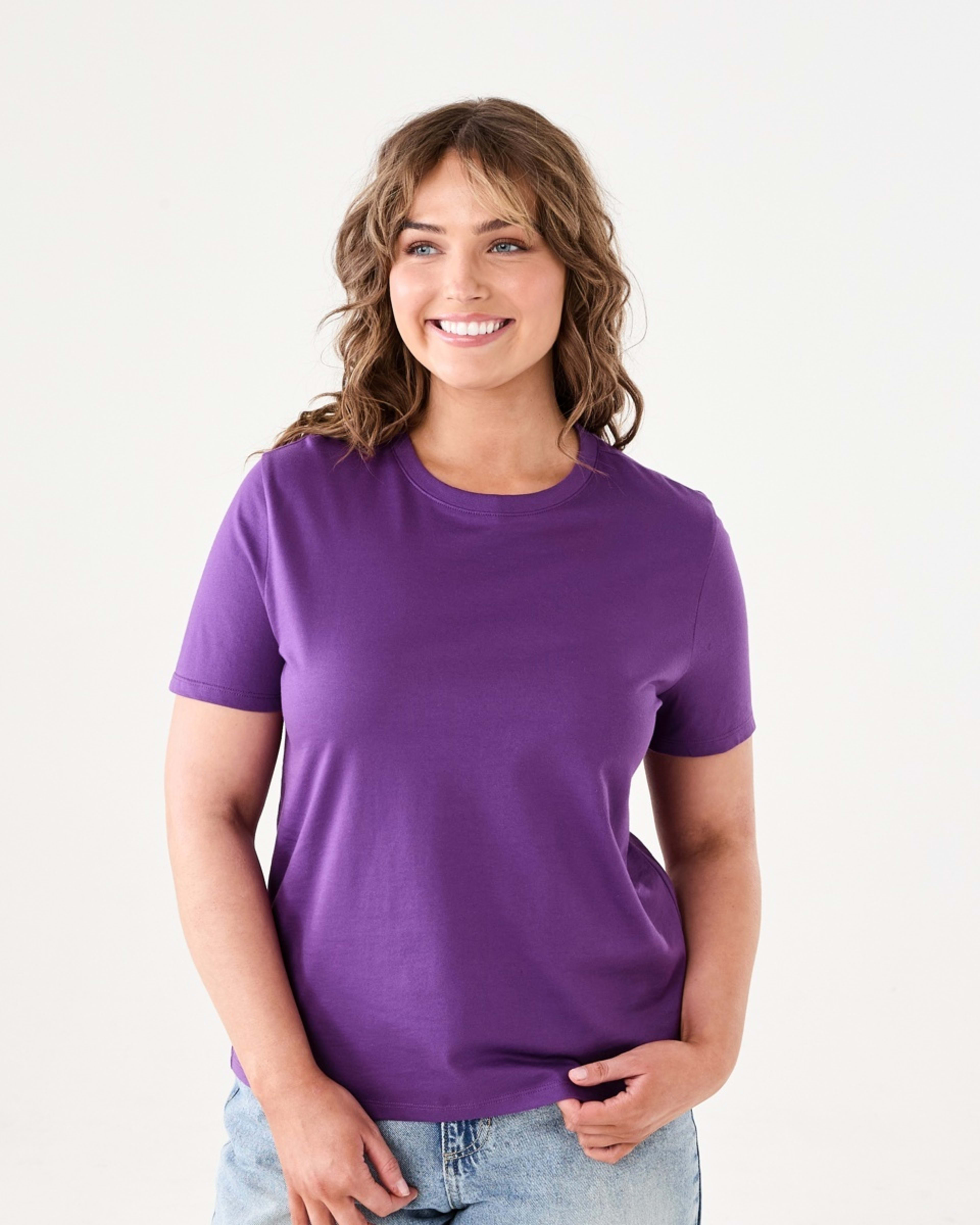 1 Short Sleeve Australian Cotton T-shirt PURPLE, 1 of 5