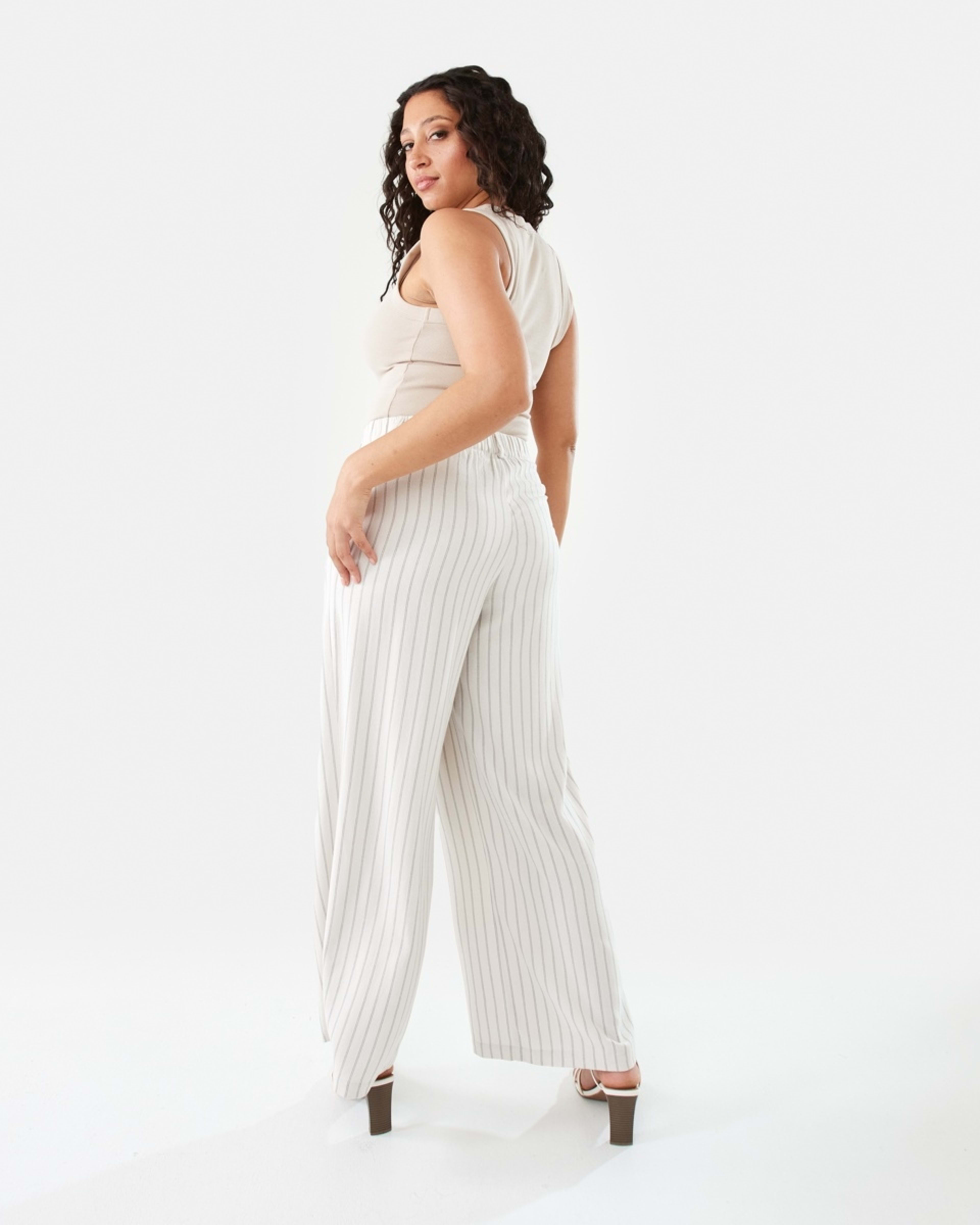 4 Wide Leg Pants Dot Stripe, 4 of 10