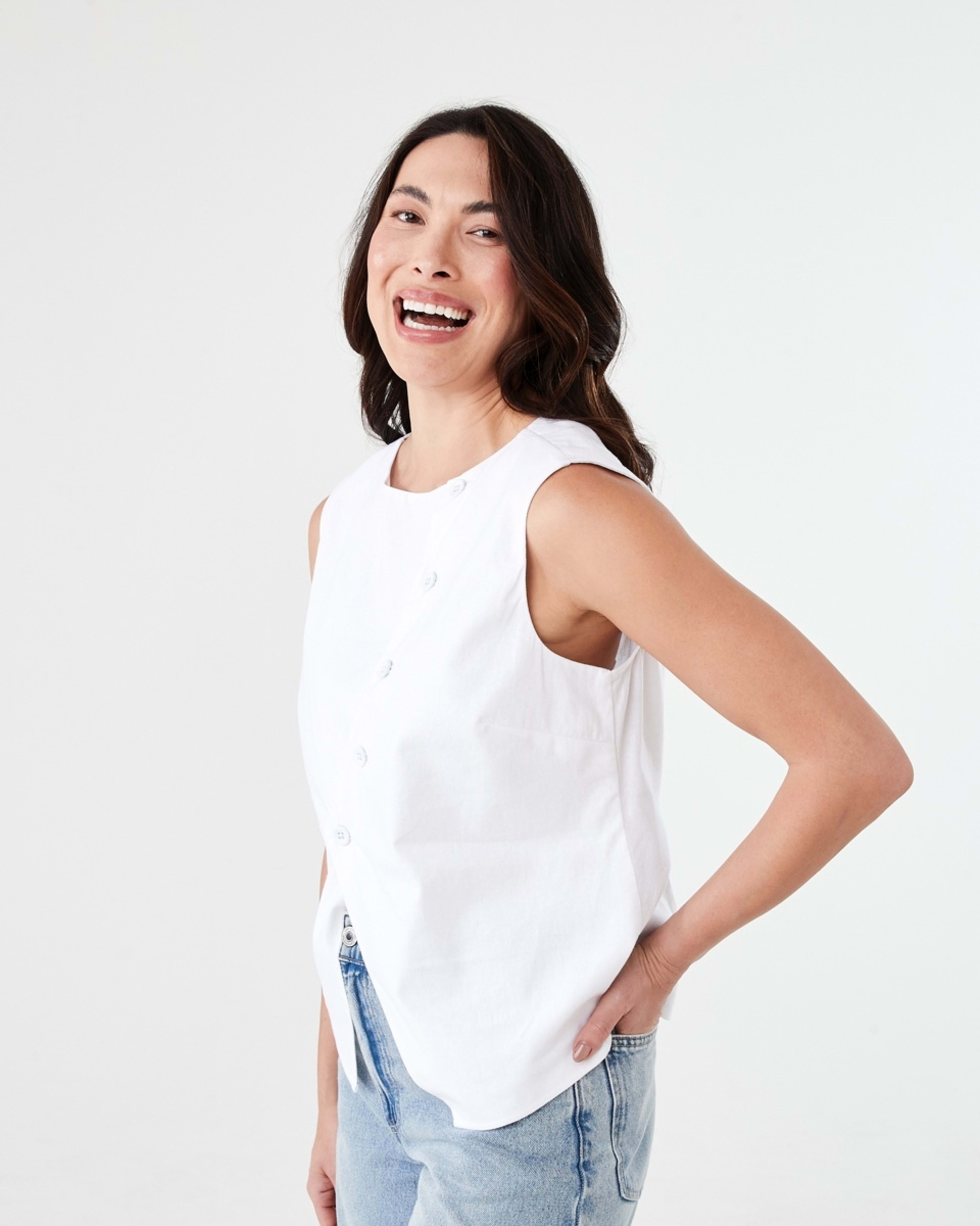 2 Sleeveless Asymmetrical Button Through Vest WHITE, 2 of 7