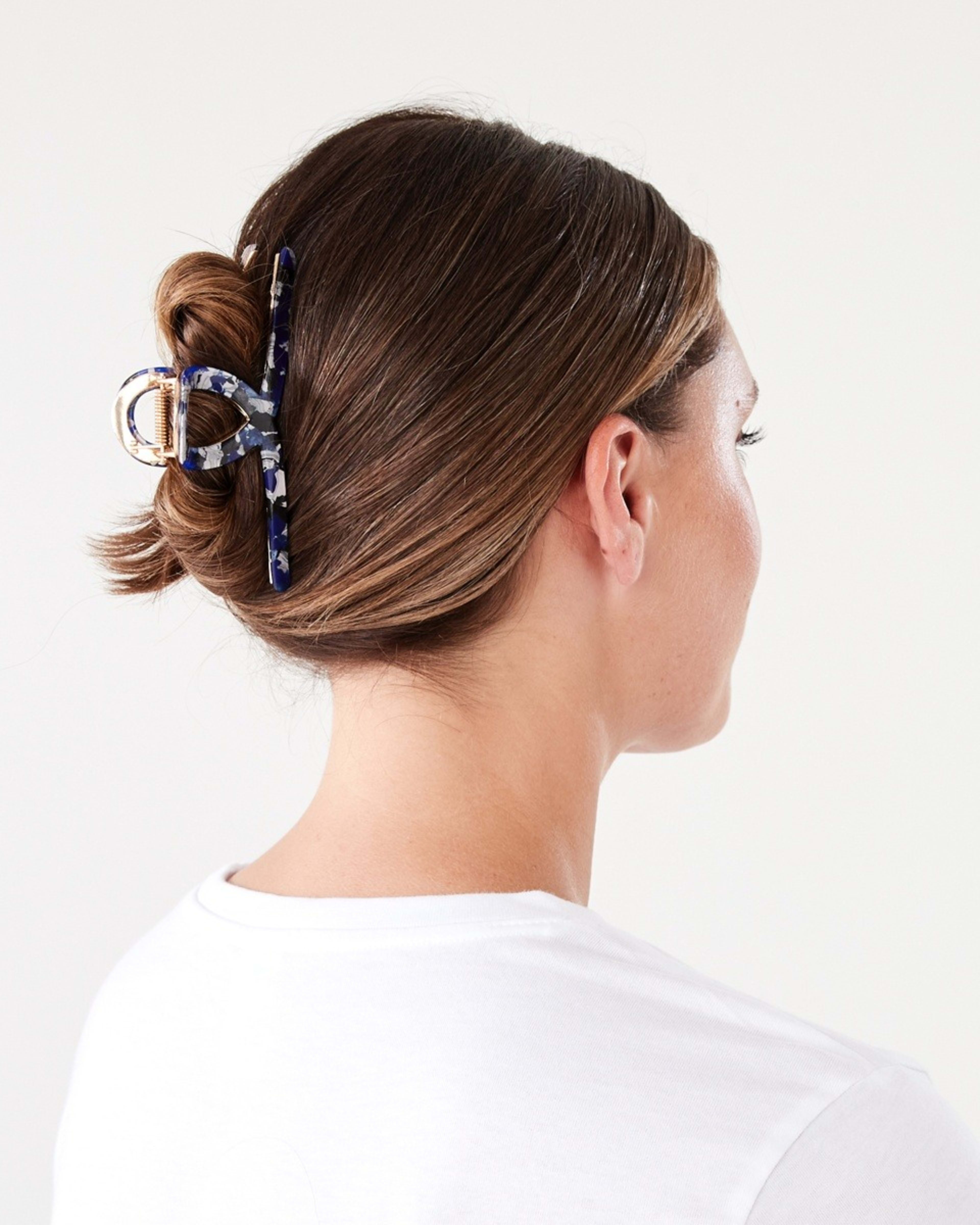 3 Blue Rectangle Claw Hair Clip Blue, 3 of 4