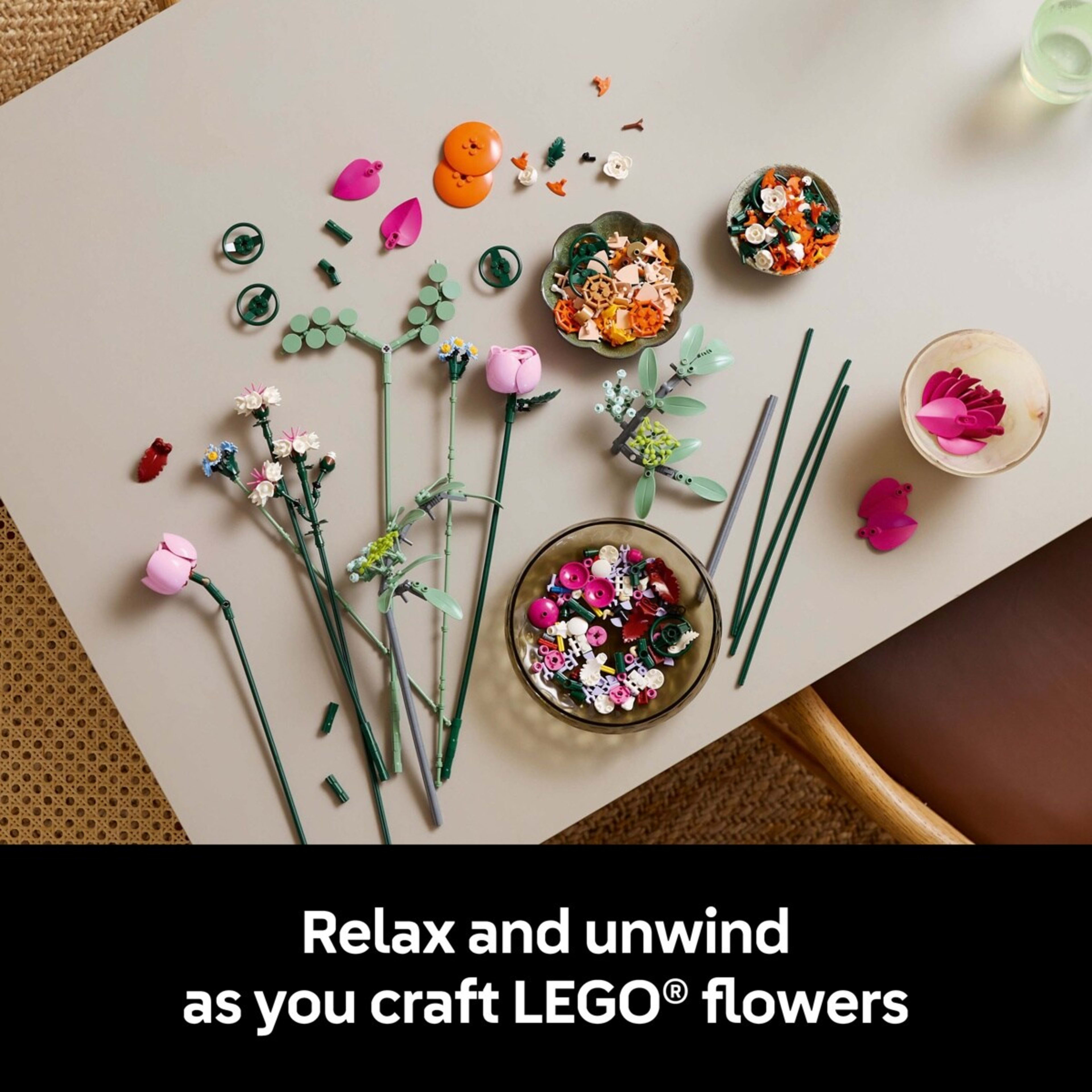6 LEGO Botanicals Pretty Pink Flower Bouquet 10342, 6 of 10