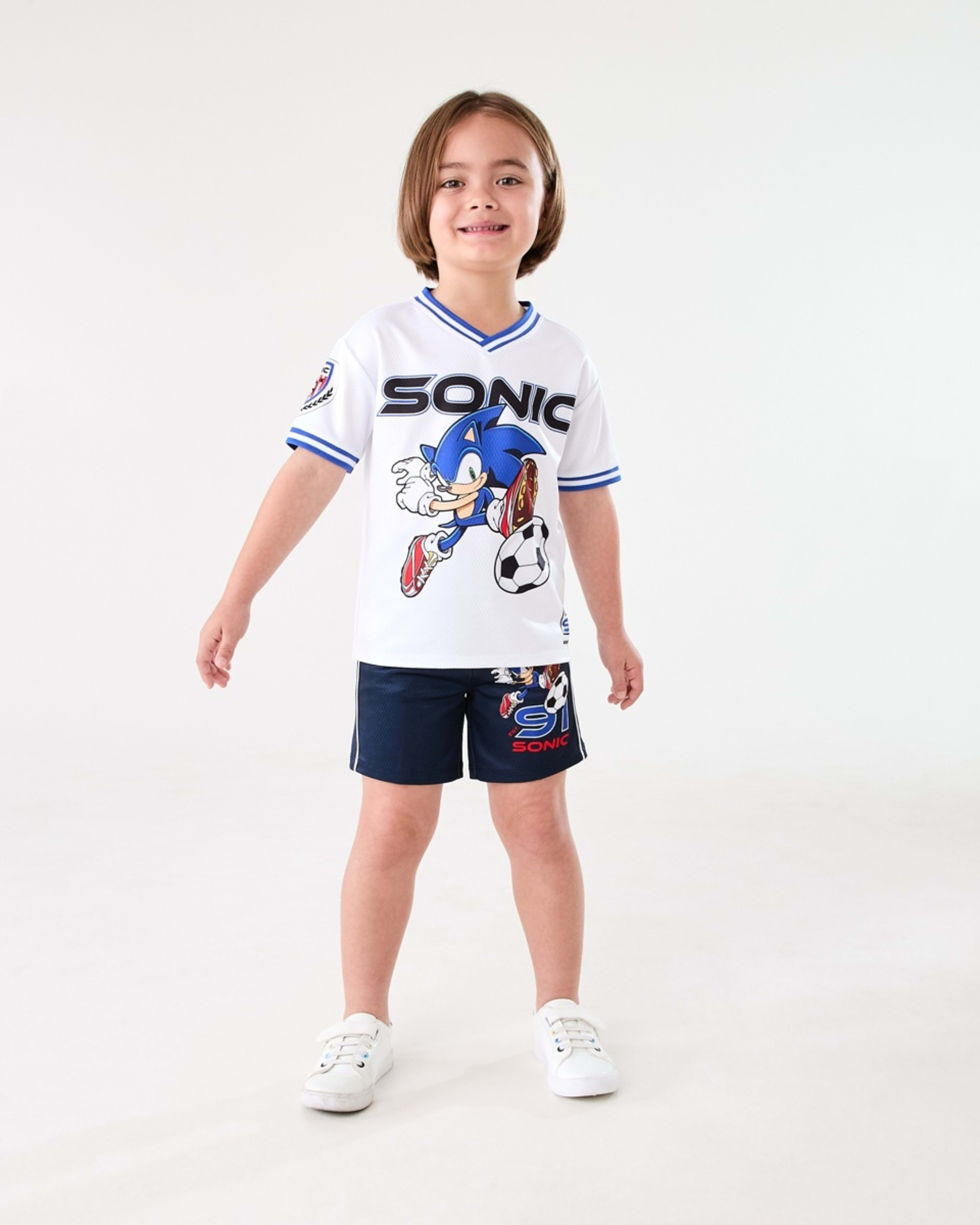 8 Oversized Sonic License Mesh T-shirt SONIC PLAYS SOCCER, 8 of 8