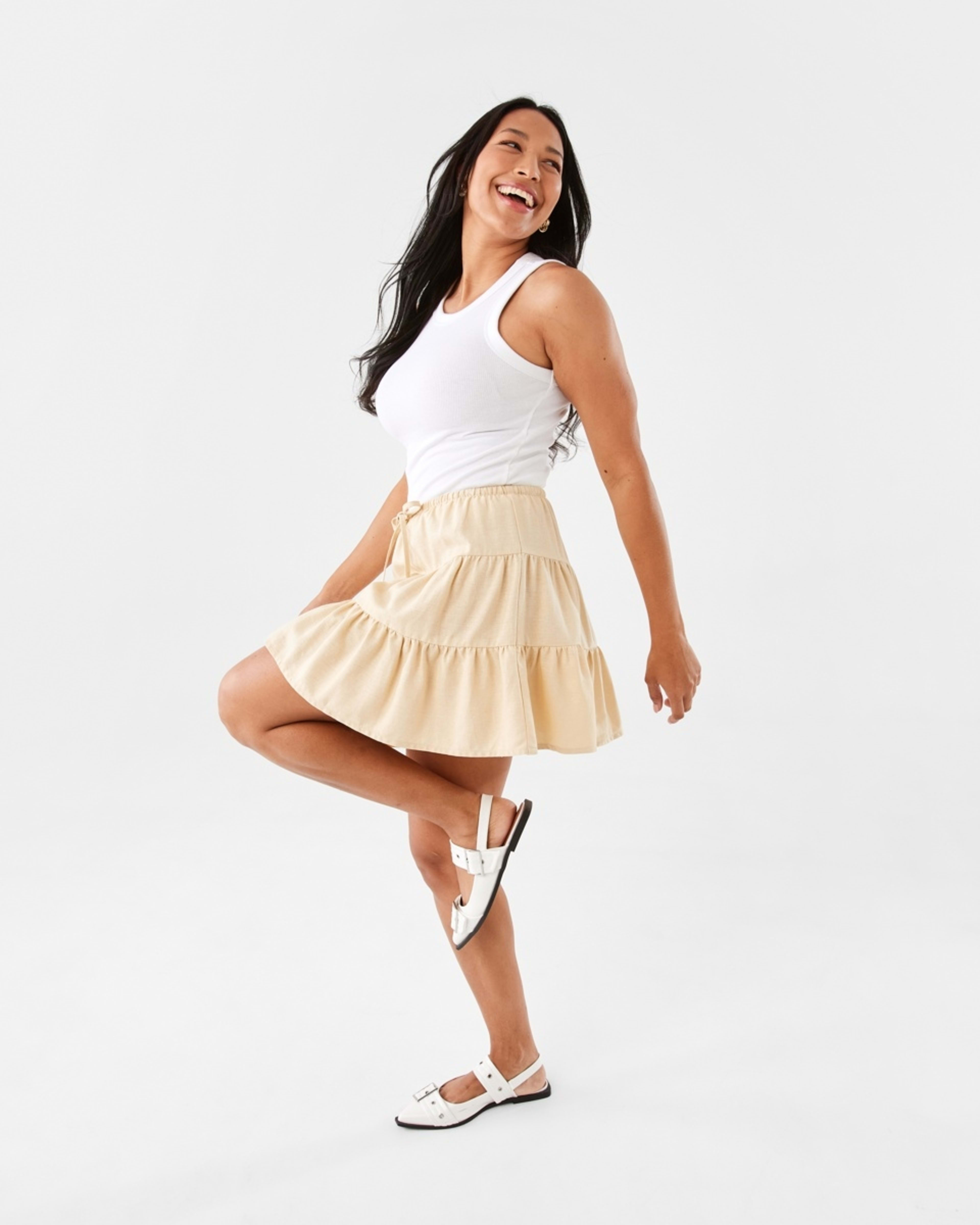 4 Tiered Mini Skirt Ylw Straw, 4 of 7