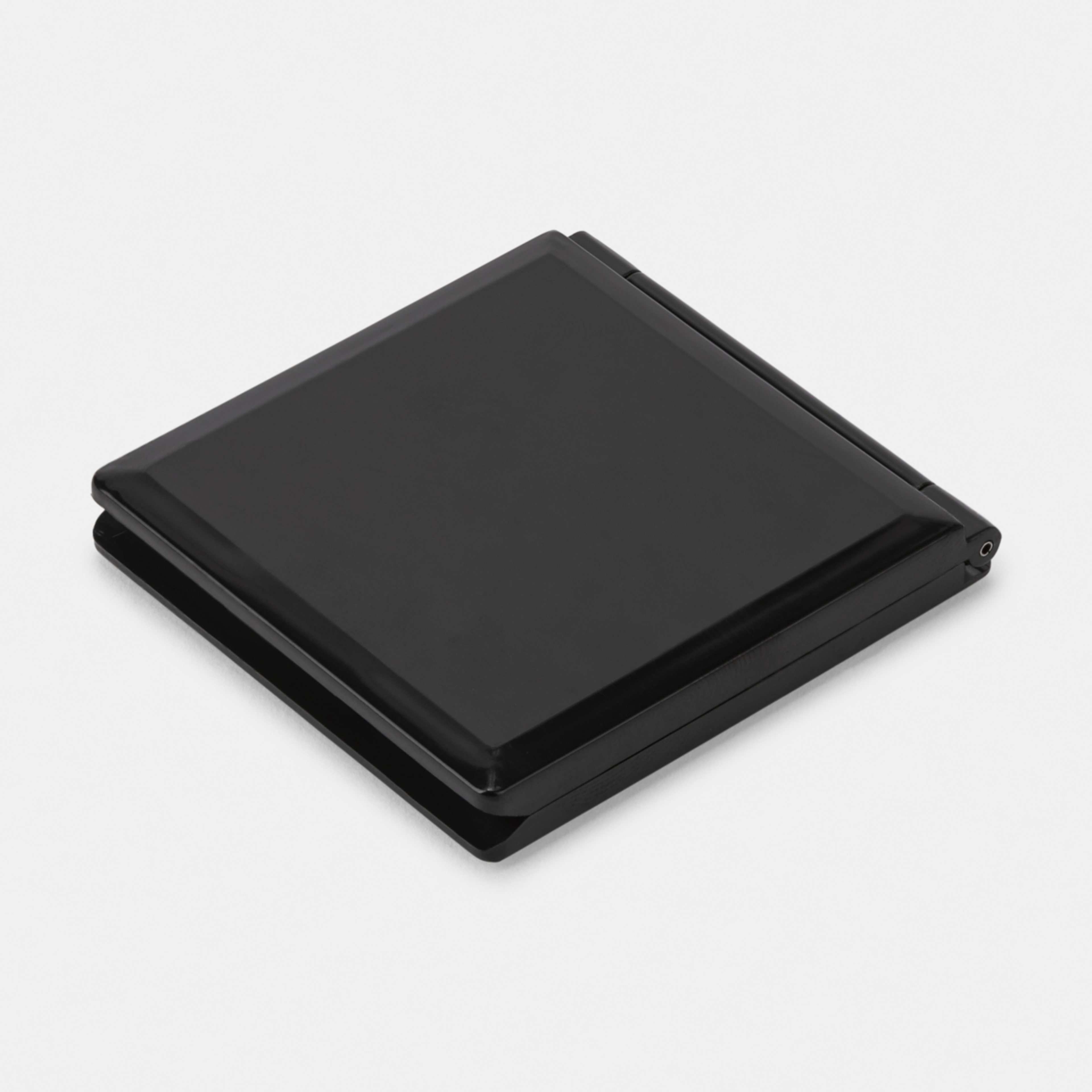 4 Compact Mirror, 4 of 5