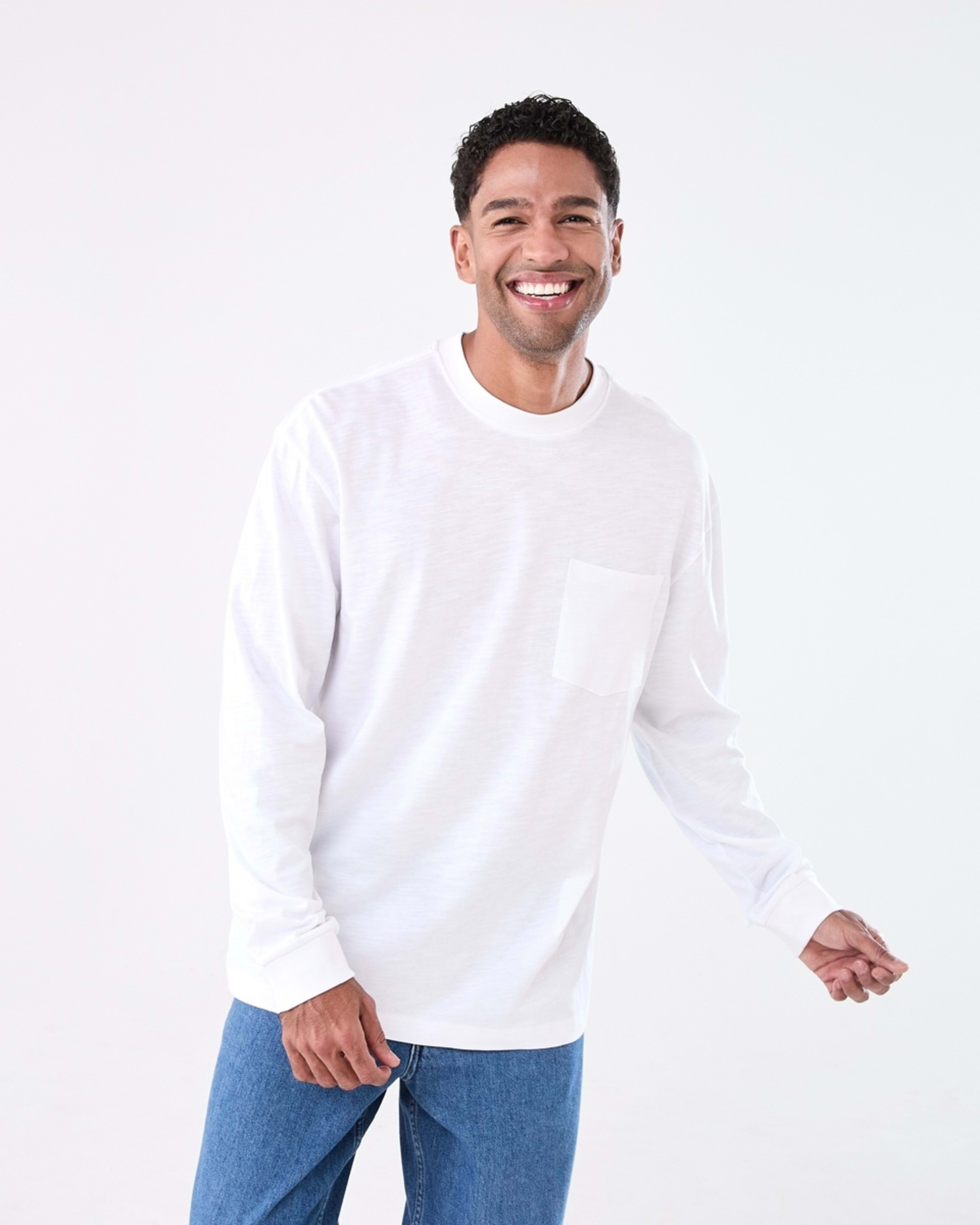 1 Long Sleeve Oversized Slub Pocket T-shirt WHITE, 1 of 6
