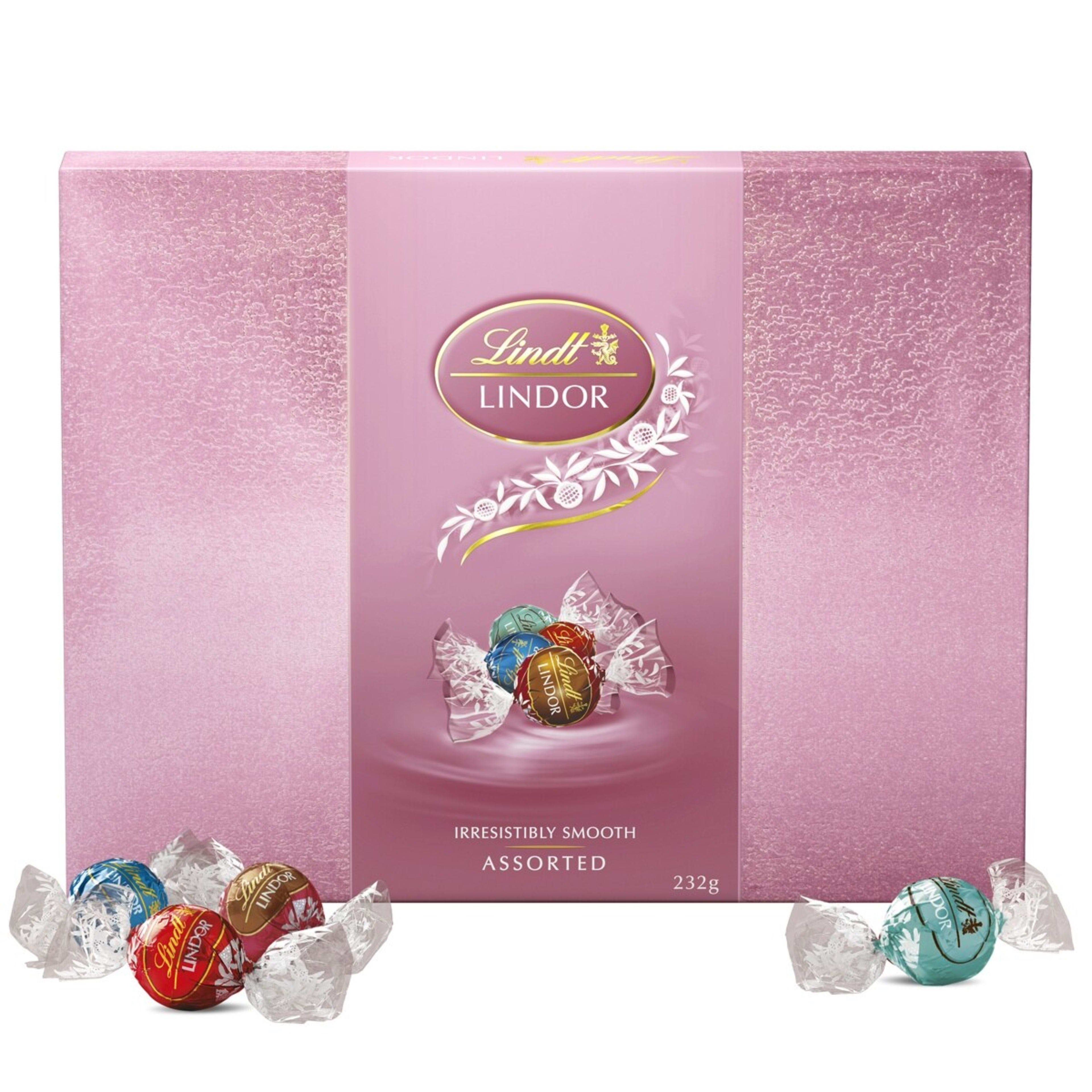4 Lindt LINDOR Irresistibly Smooth Chocolate Gift Box 232g, 4 of 8