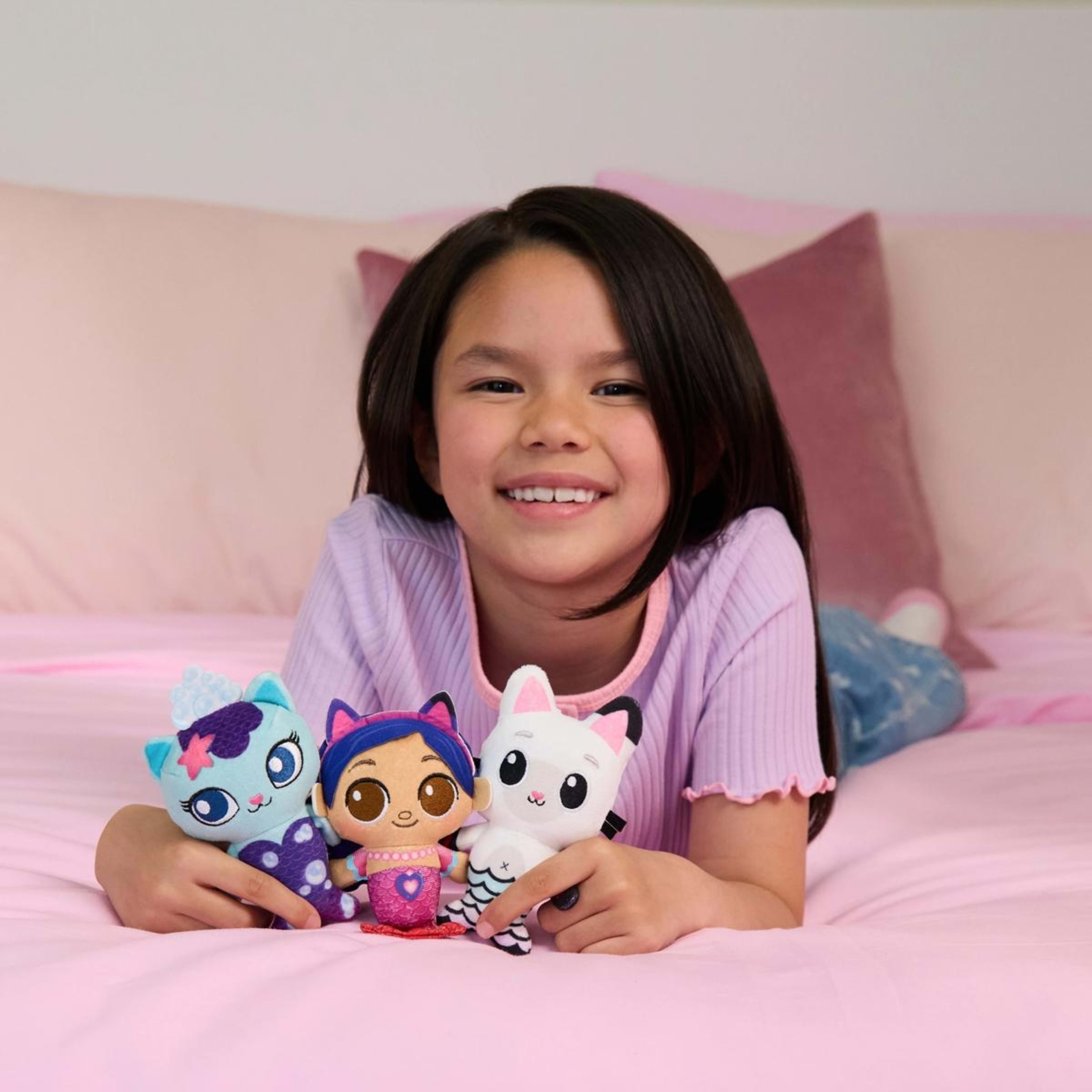 8 Gabby's Dollhouse: The Movie Meow-mazing Mermaid Plush Pack, 8 of 8