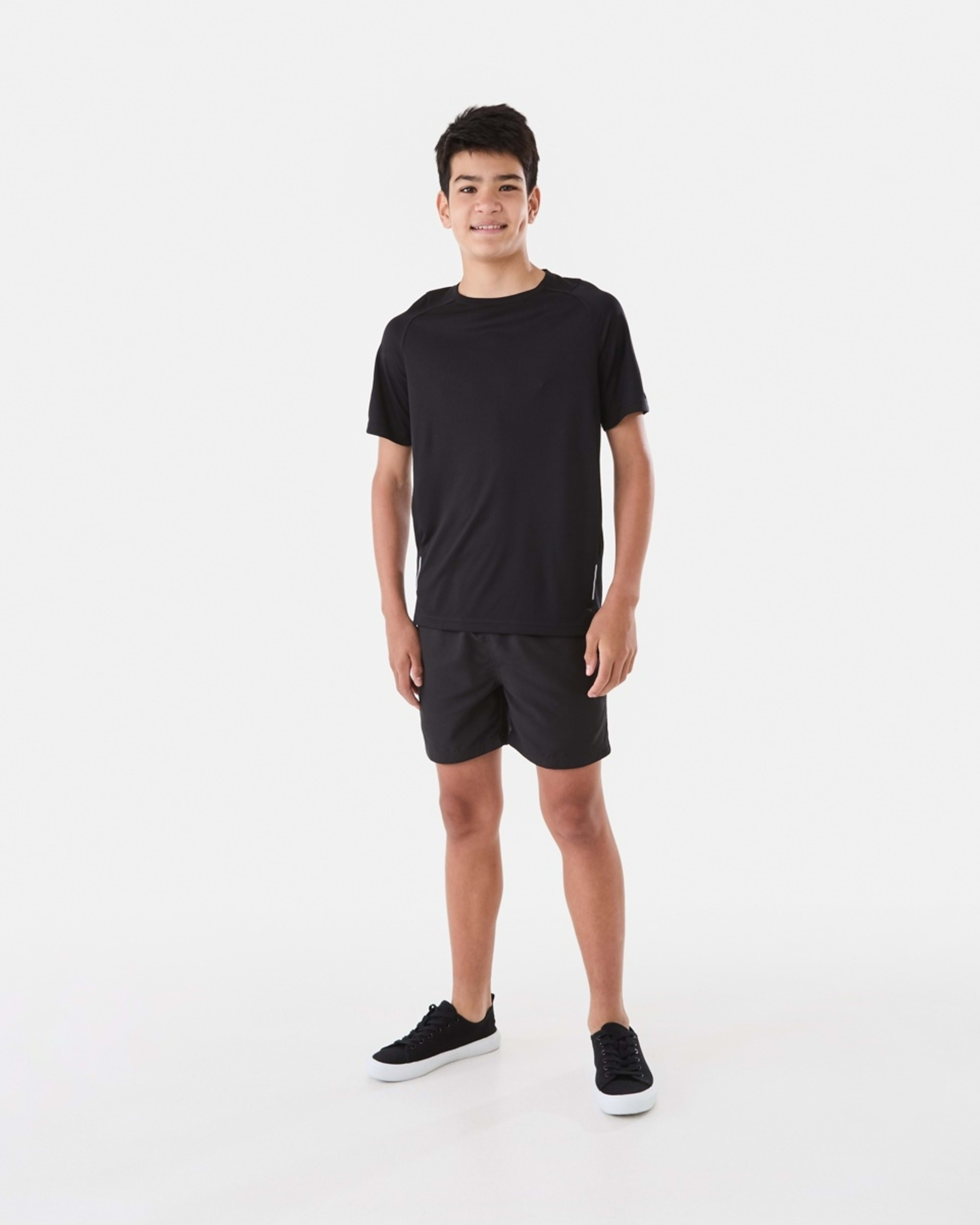 7 Active Kids Performance T-shirt Black, 7 of 10