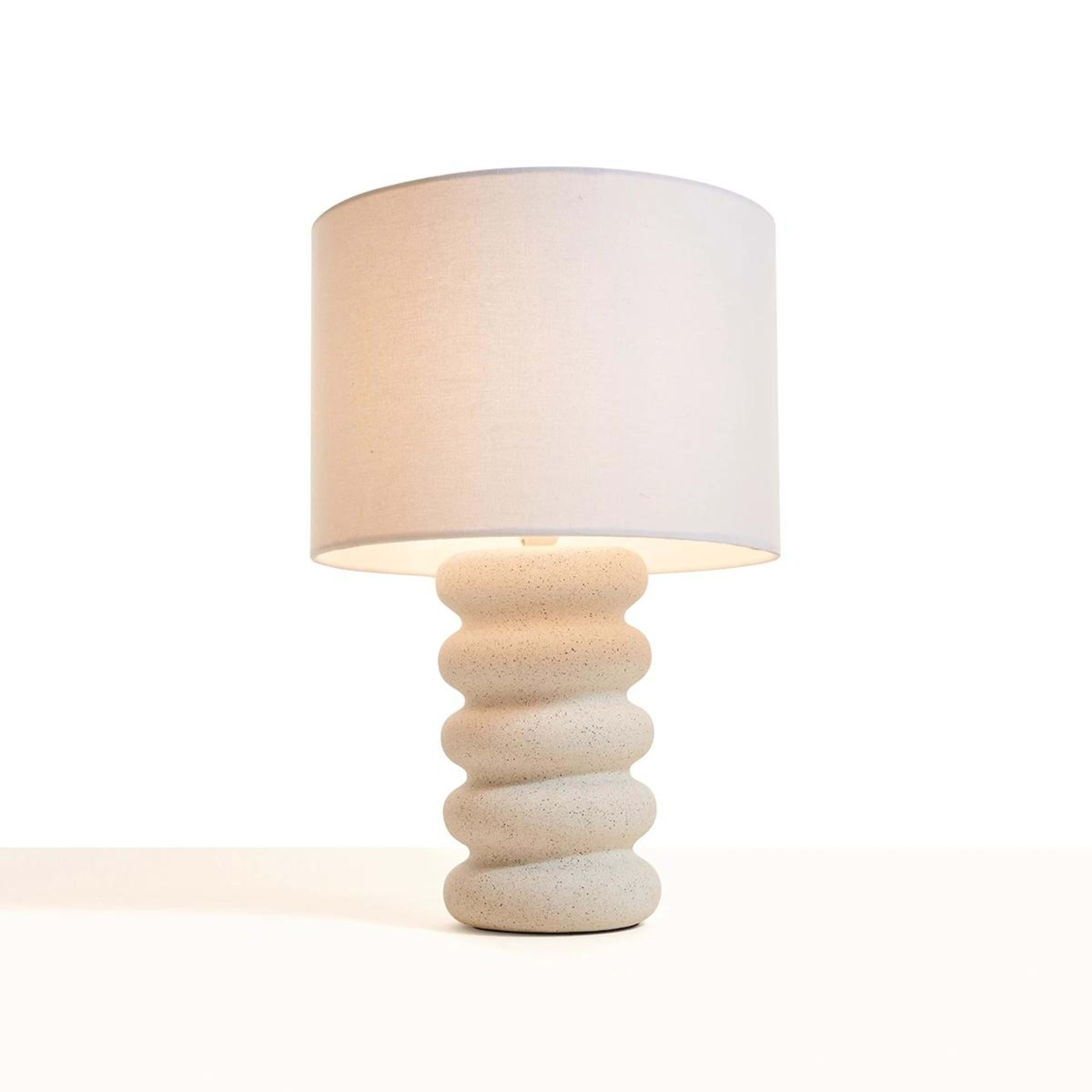 1 Hudson Table Lamp
