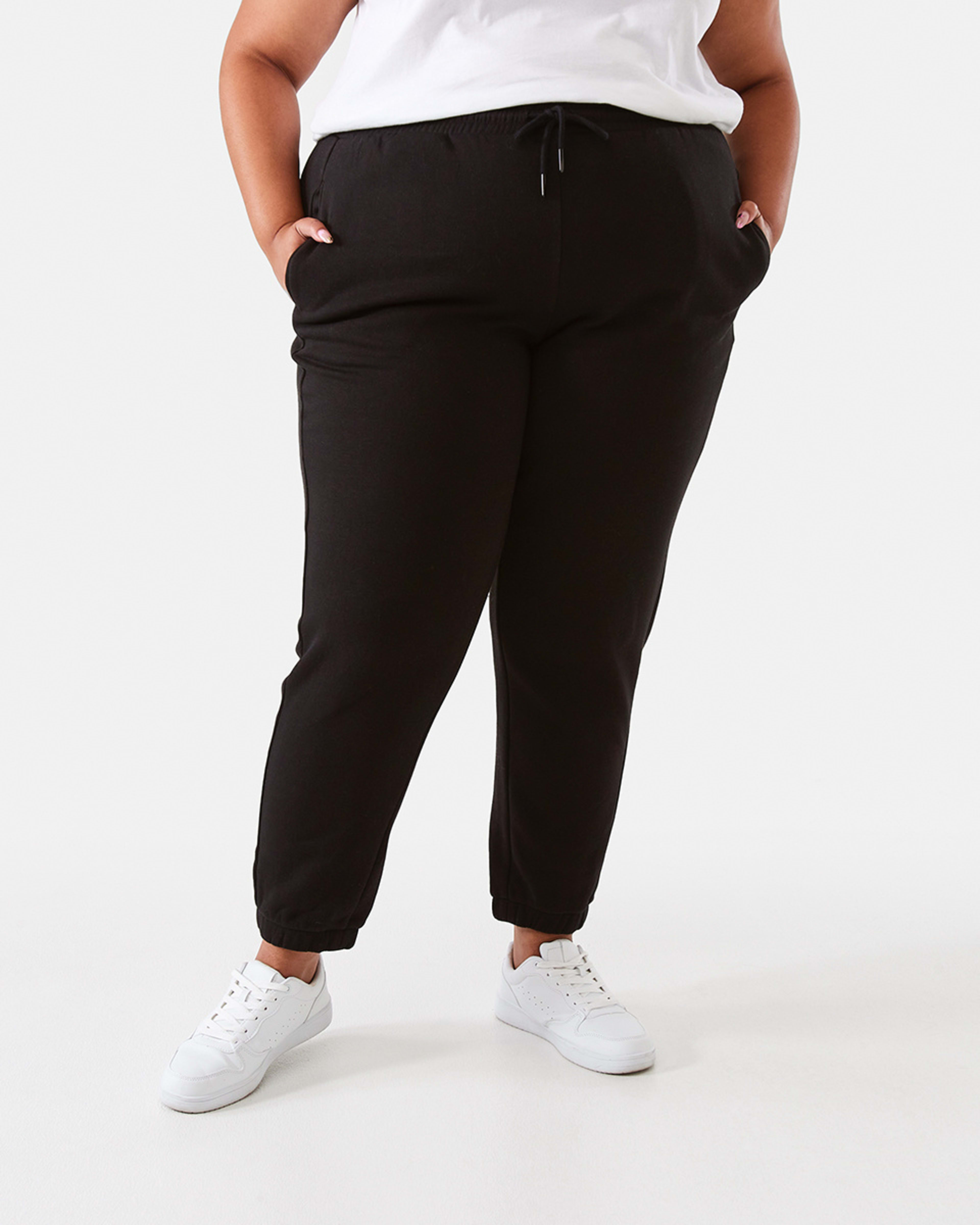 1 Curve Tracksuit Cuff Joggers Black, 1 of 5