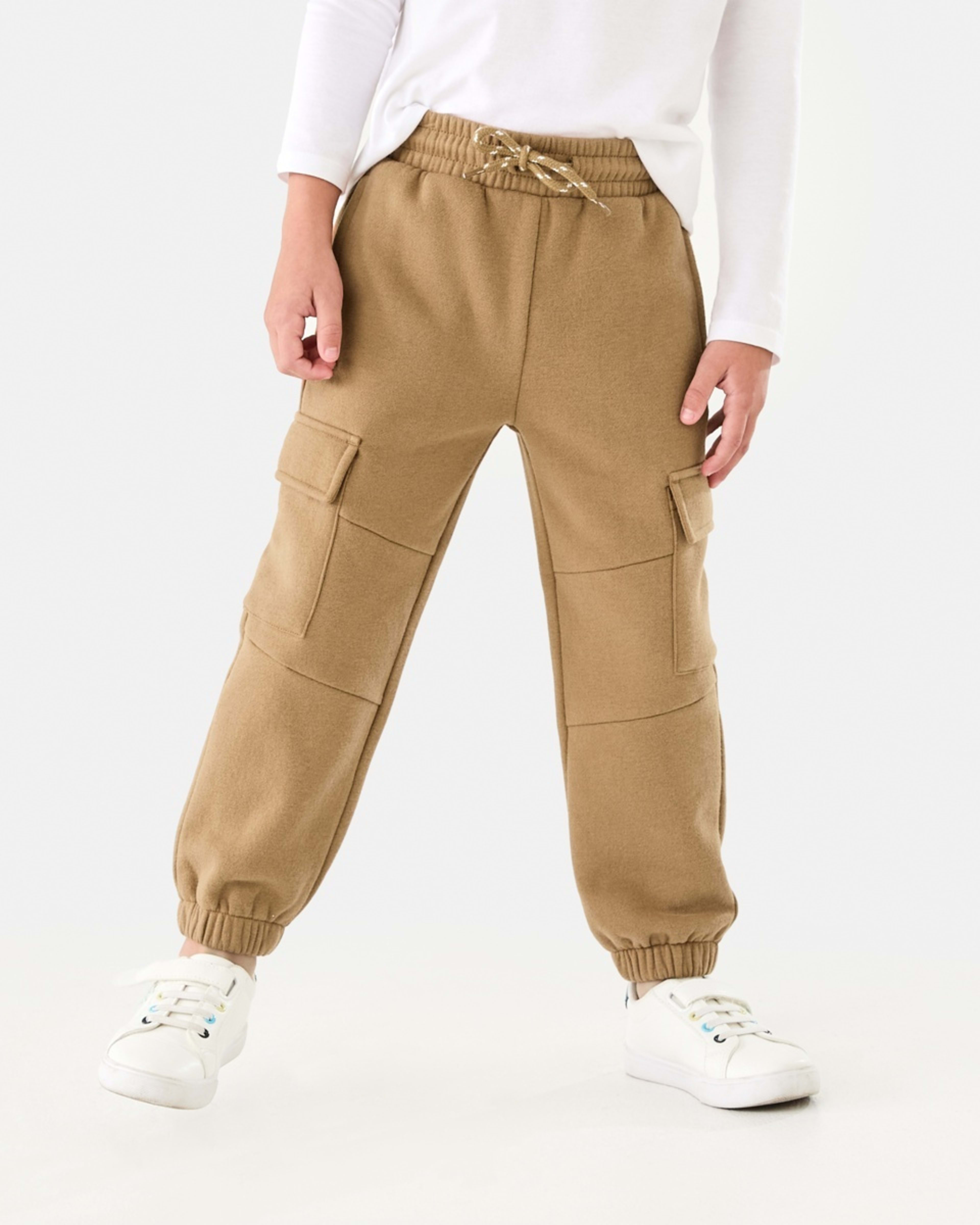 1 Cargo Trackpants Foxtrot, 1 of 9