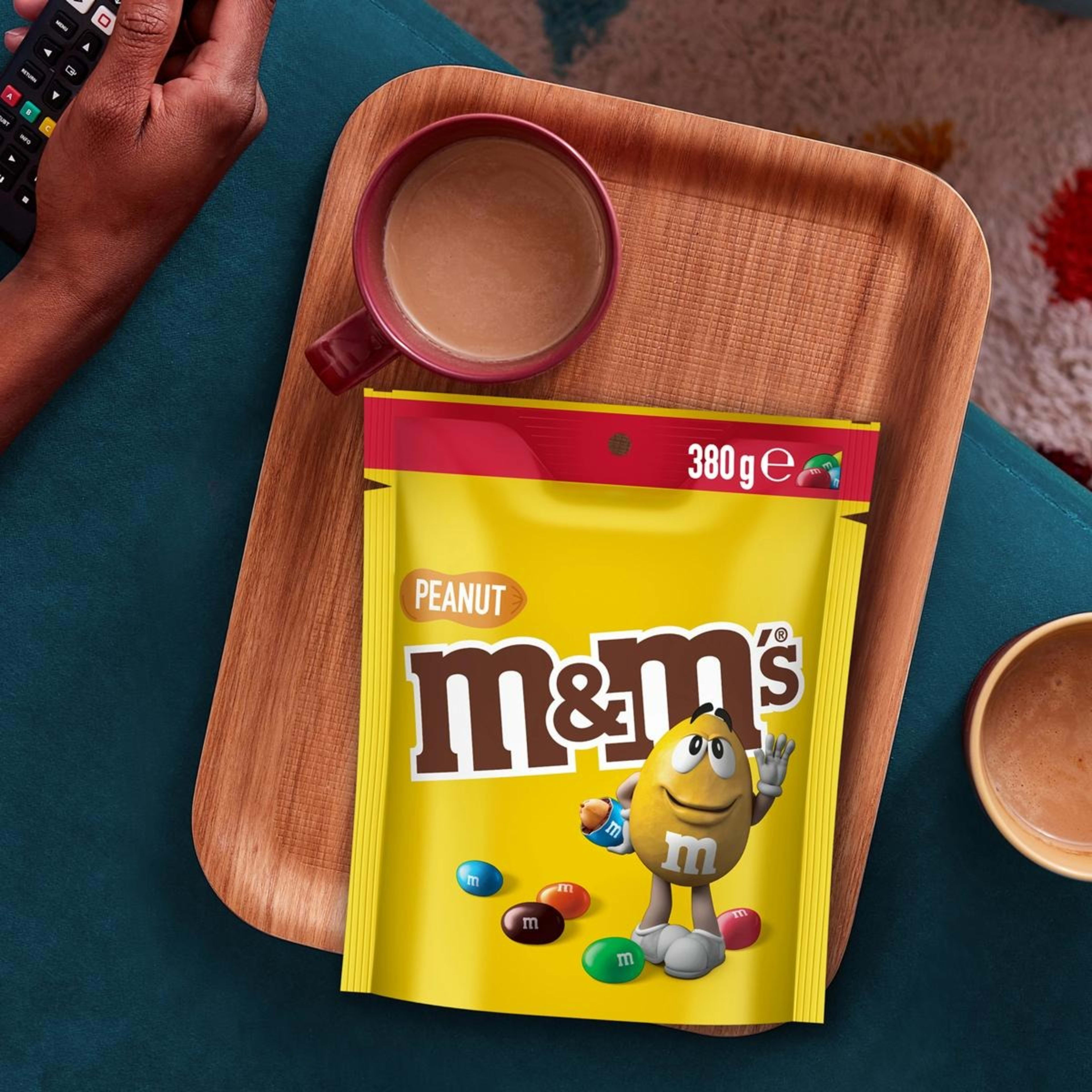 5 M&M's Peanut Milk Chocolate Snack & Share Bag 380g, 5 of 10