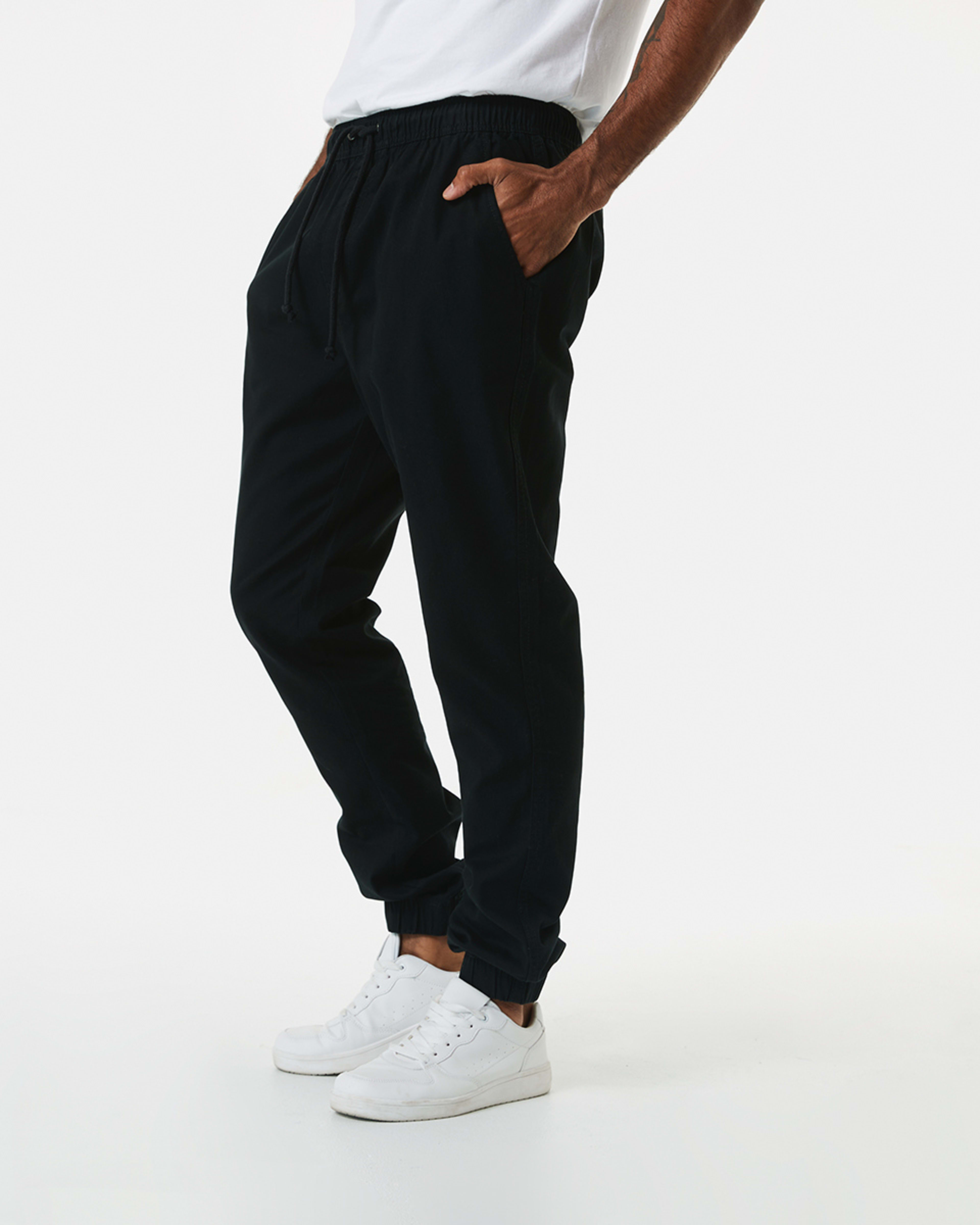 2 Elastic Waist Jogger Pants Black, 2 of 5